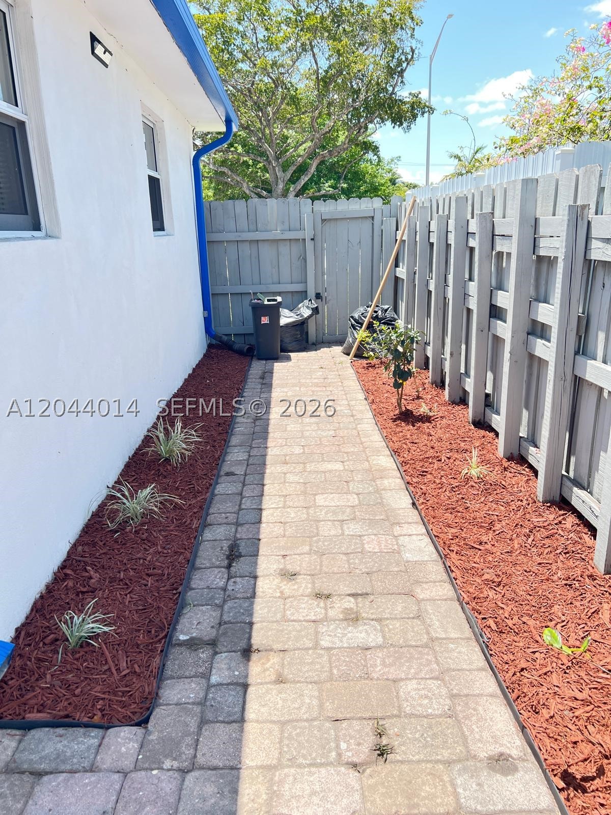 MIRAMAR - Residential