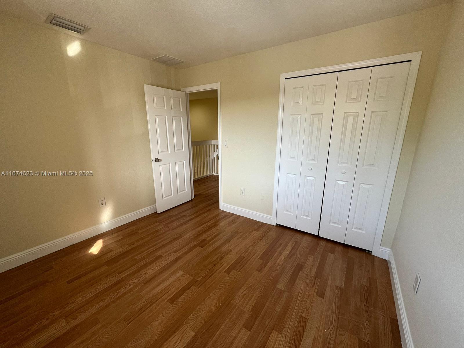 SHOMA TOWNHOMES AT KEYSCO - Residential Lease