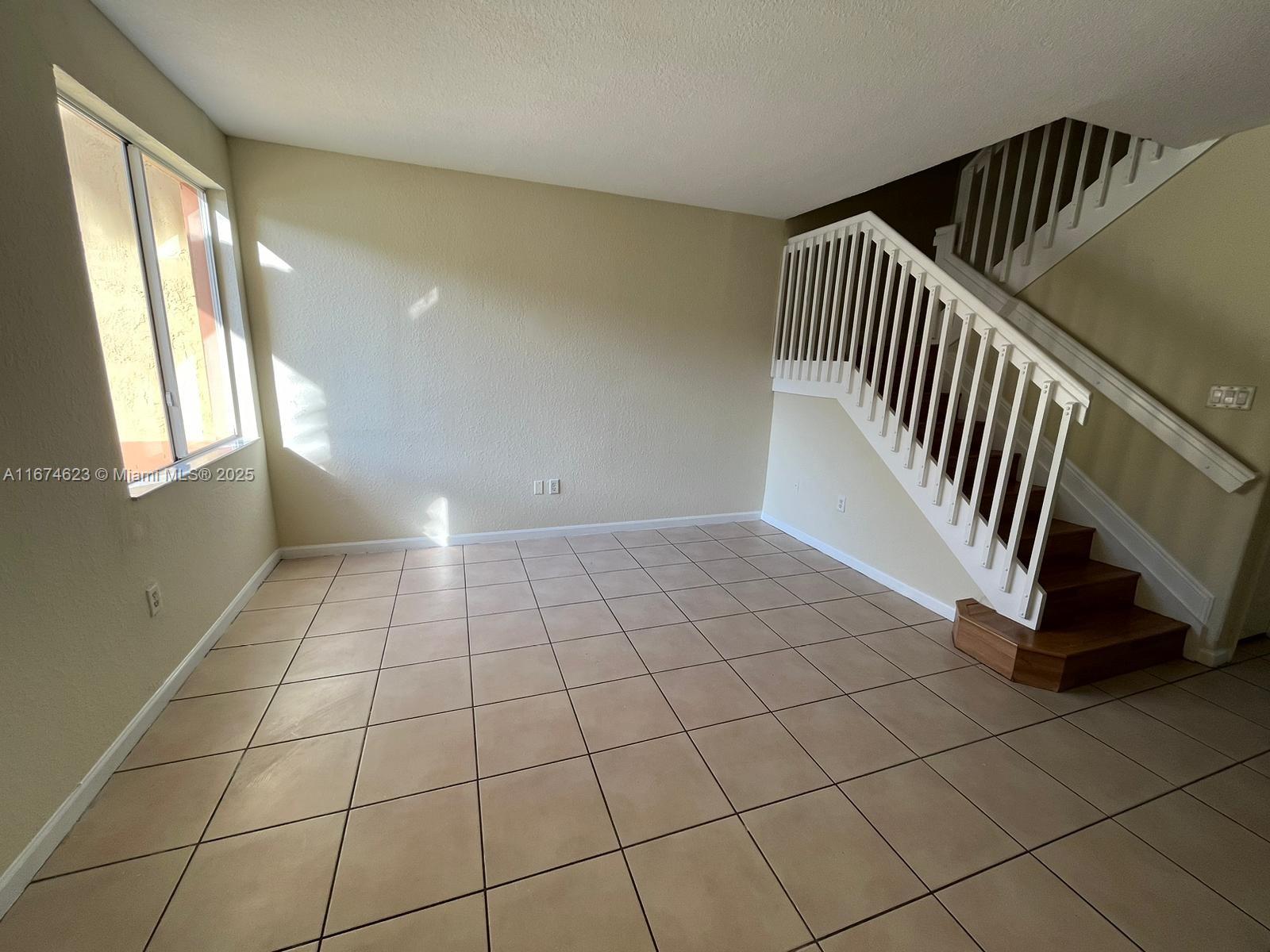 SHOMA TOWNHOMES AT KEYSCO - Residential Lease