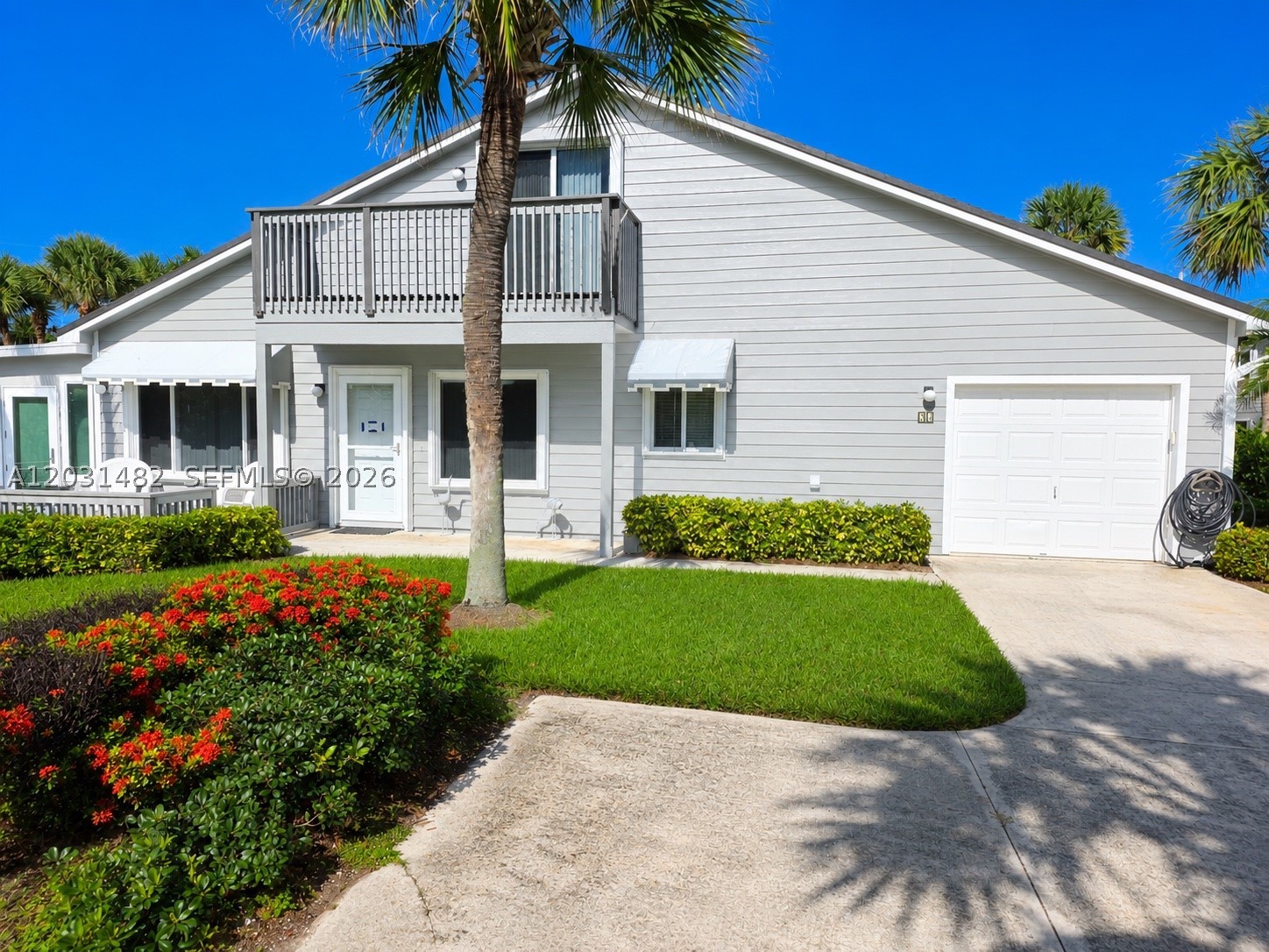 Tropical Island Dream Rental on North Hutchinson Island . Escape to paradise in this beautiful 3-bedroom, 3-bathroom townhome on sought-after North Hutchinson Island. Enjoy access to a heated community pool, sauna, and a private beach just across the street. Spend your days walking or biking along scenic island paths, exploring nearby restaurants, waterfront bars, museums, and local attractions. Conveniently located between historic downtown Fort Pierce and Vero Beach, you'll have the best of the Treasure Coast at your fingertips.
Inside, you'll find a tastefully furnished. The spacious layout offers comfortable accommodations for family and guests, while the large private patio creates the perfect outdoor oasis. the patio and the balcony is an inviting space to enjoy your morning coffee, dine al fresco, unwind with an evening glass of wine, or simply relax to the gentle sound of swaying palm trees and distant ocean waves. Whether you're seeking a peaceful retreat, an active beach lifestyle, or a convenient home base to explore Florida's beautiful Treasure Coast, this exceptional island rental offers it all.