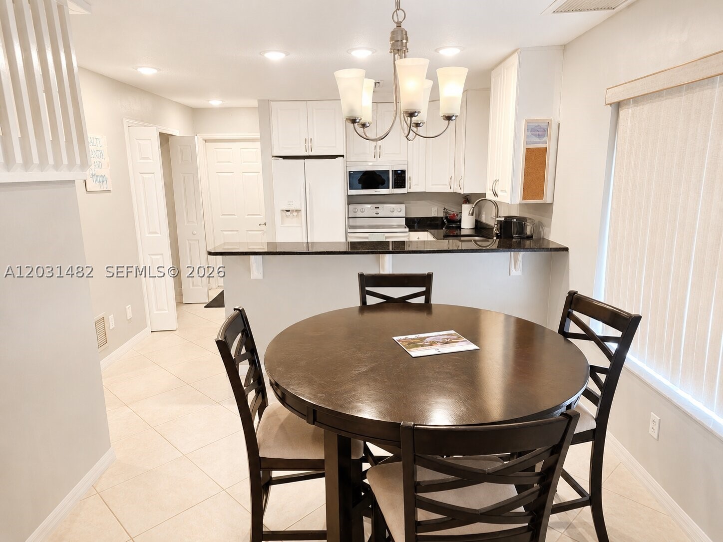 BREAKERS LANDING - Residential Lease