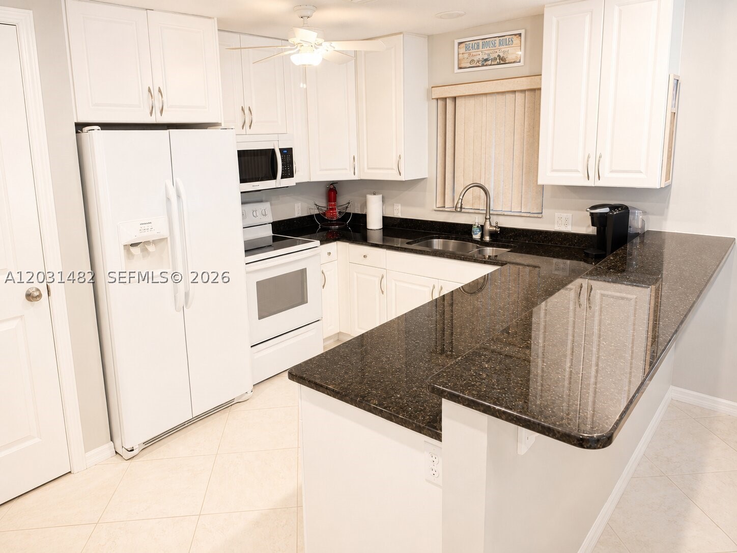 BREAKERS LANDING - Residential Lease