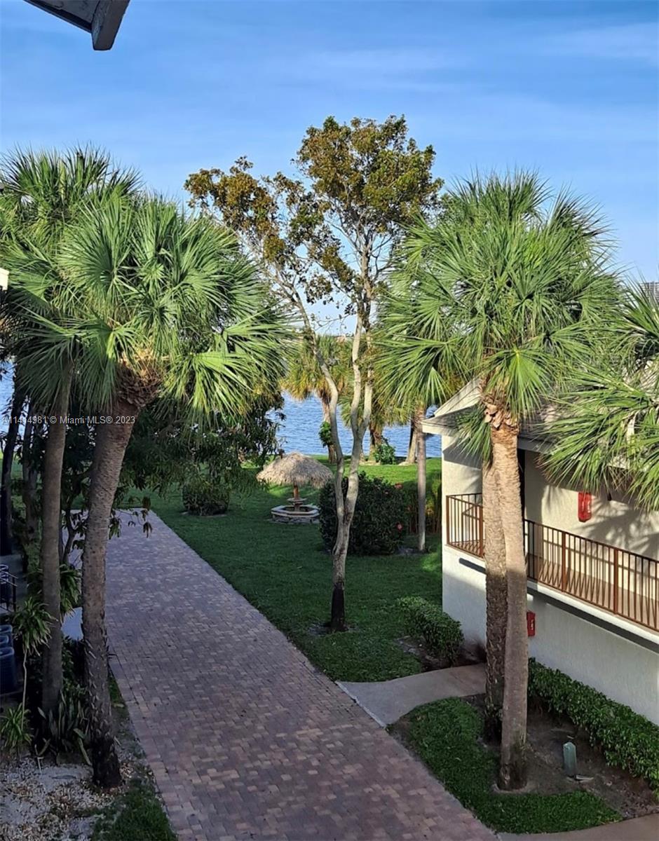 CLEAR LAKE CLUB CONDO - Residential Lease