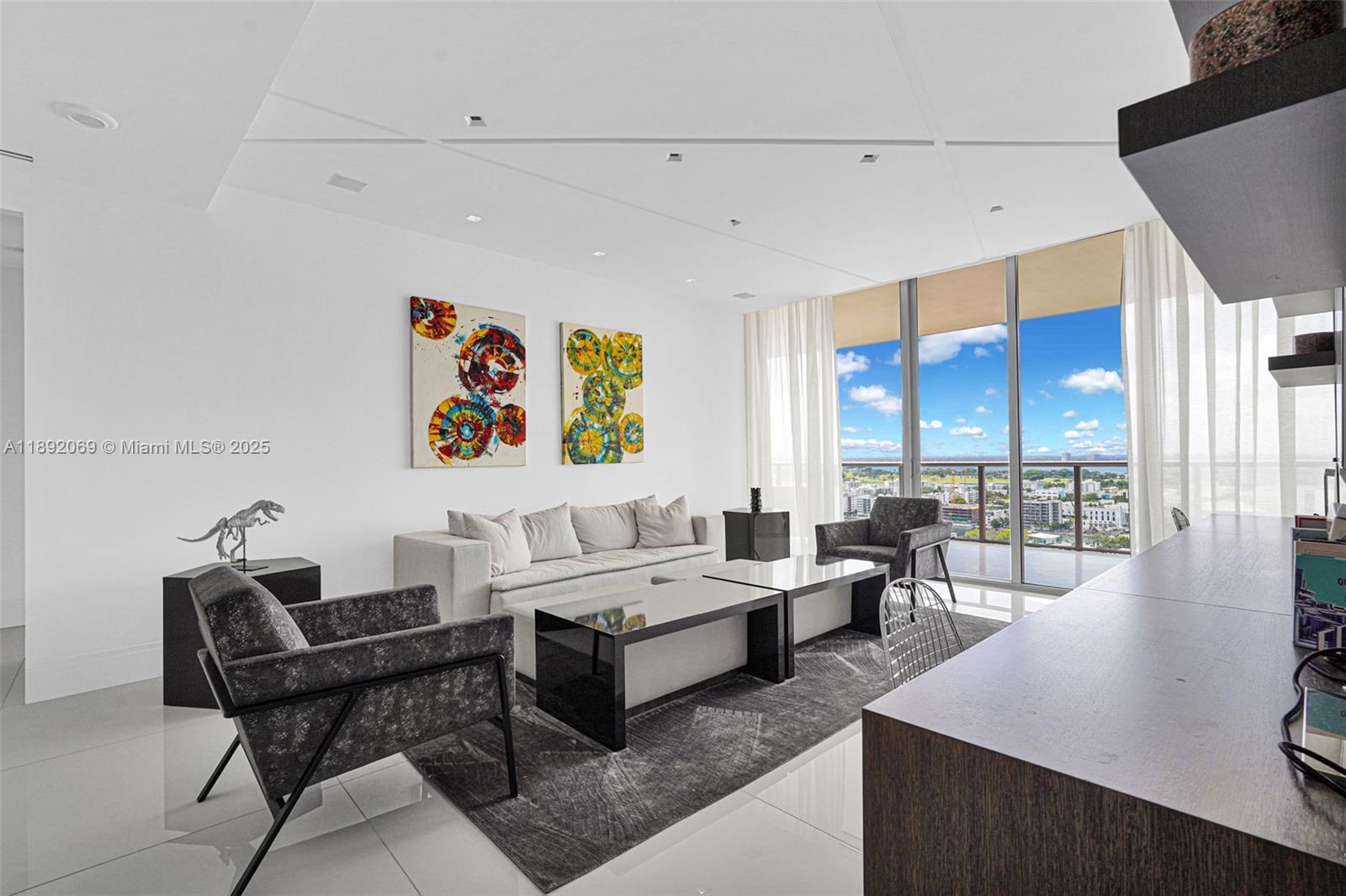 ST REGIS BAL HARBOUR - Residential