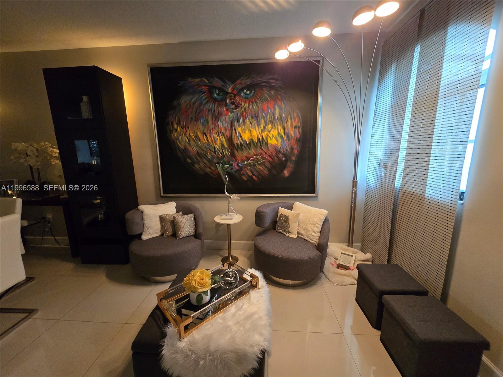 KENDALL VILLAGE TOWNVILLA - Residential