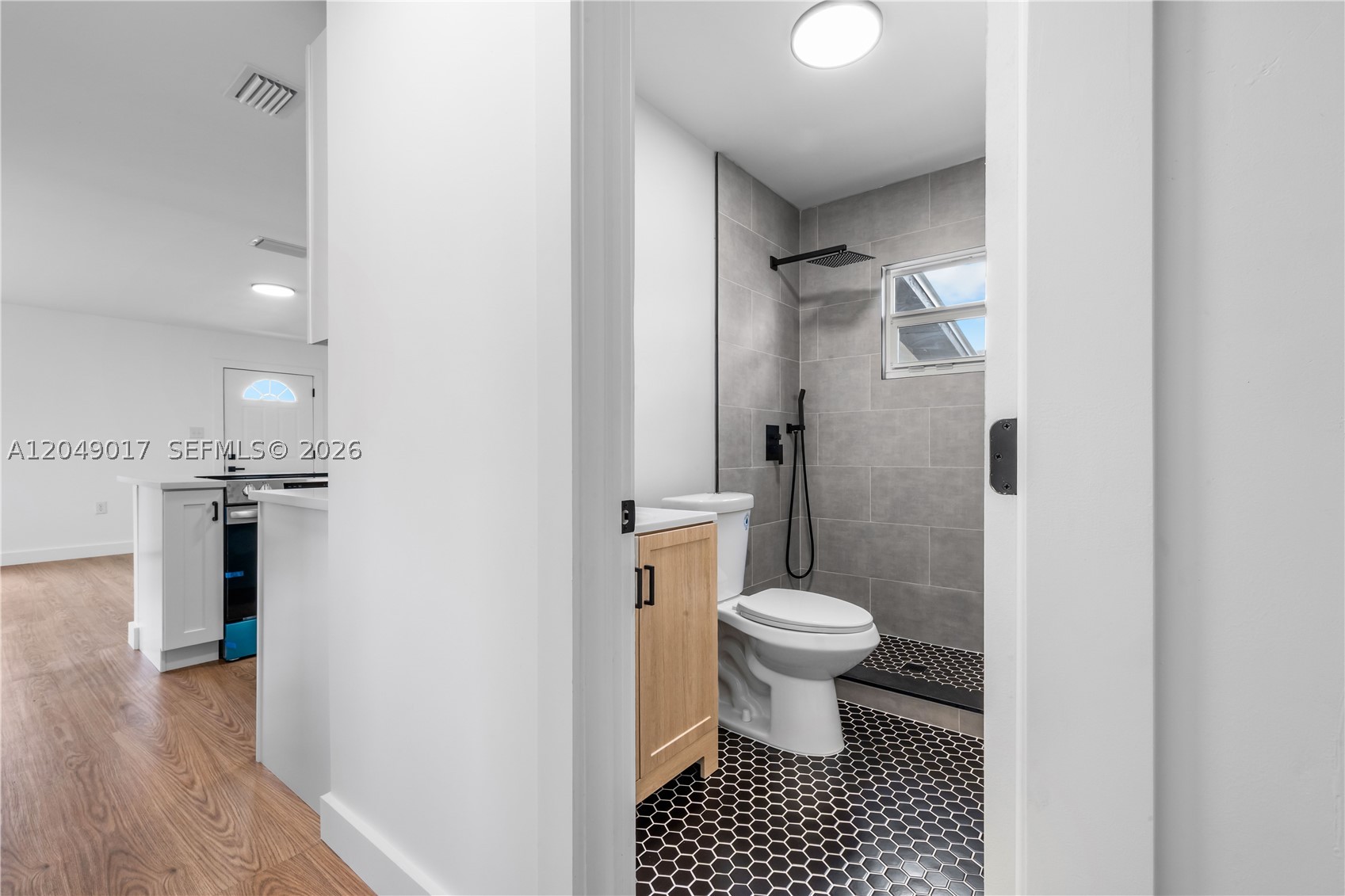 SUNLAND GARDENS - Residential