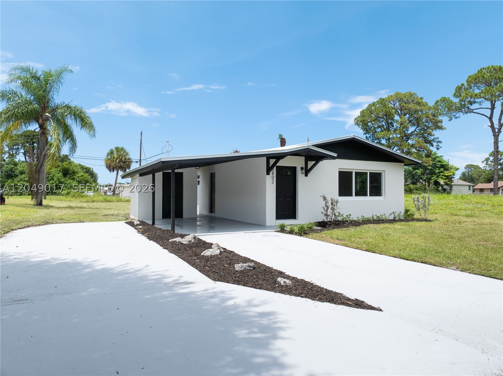 SUNLAND GARDENS - Residential