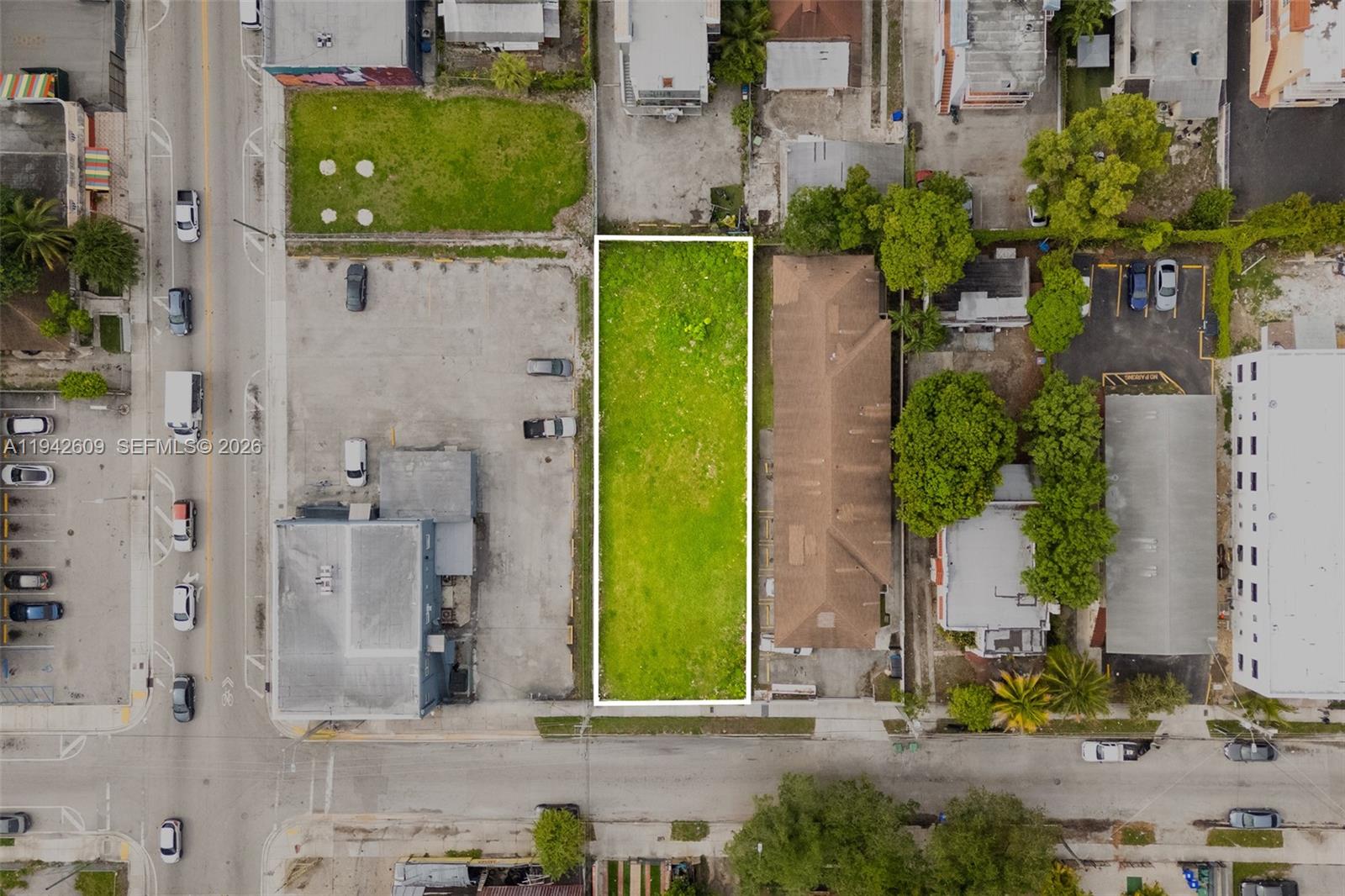 BRICKELL RIVERVIEW - Land