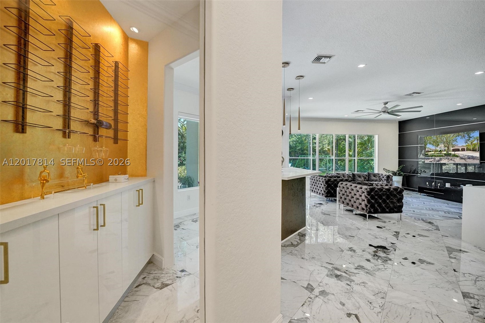 SUNSET LAKES PLAT TWO - Residential