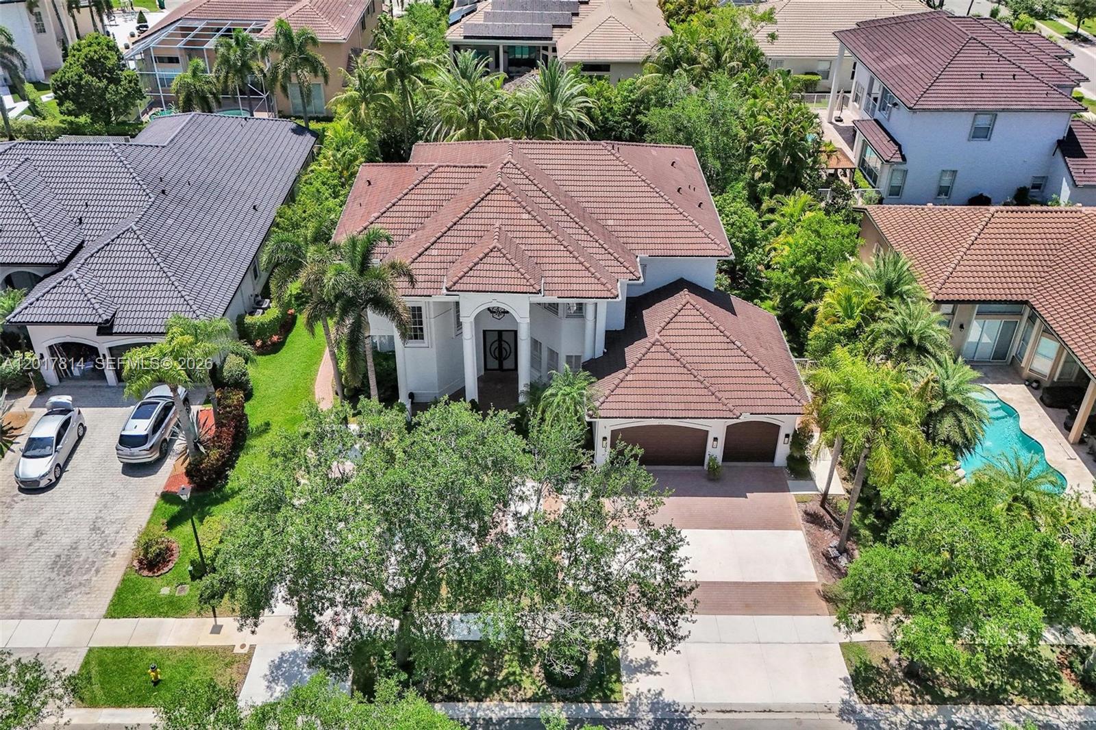 SUNSET LAKES PLAT TWO - Residential