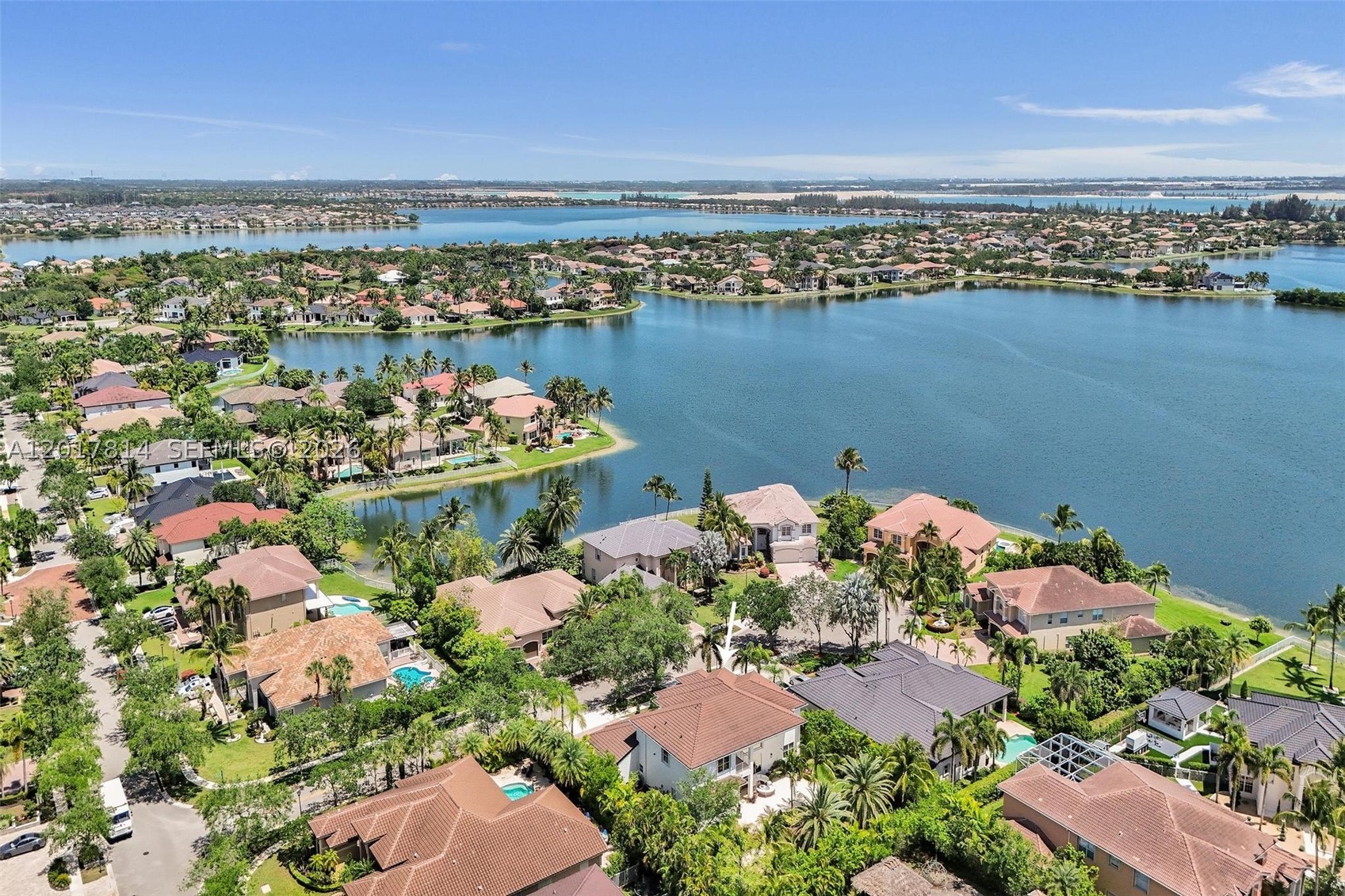 SUNSET LAKES PLAT TWO - Residential