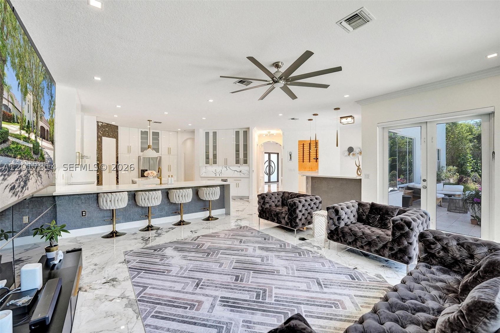 SUNSET LAKES PLAT TWO - Residential