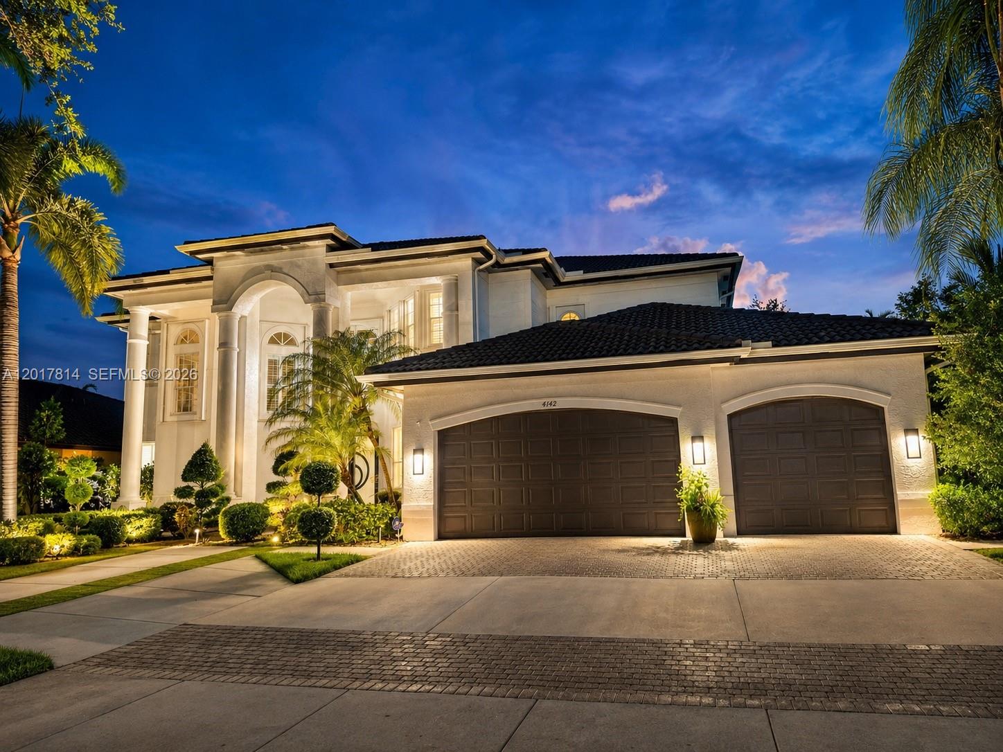 SUNSET LAKES PLAT TWO - Residential