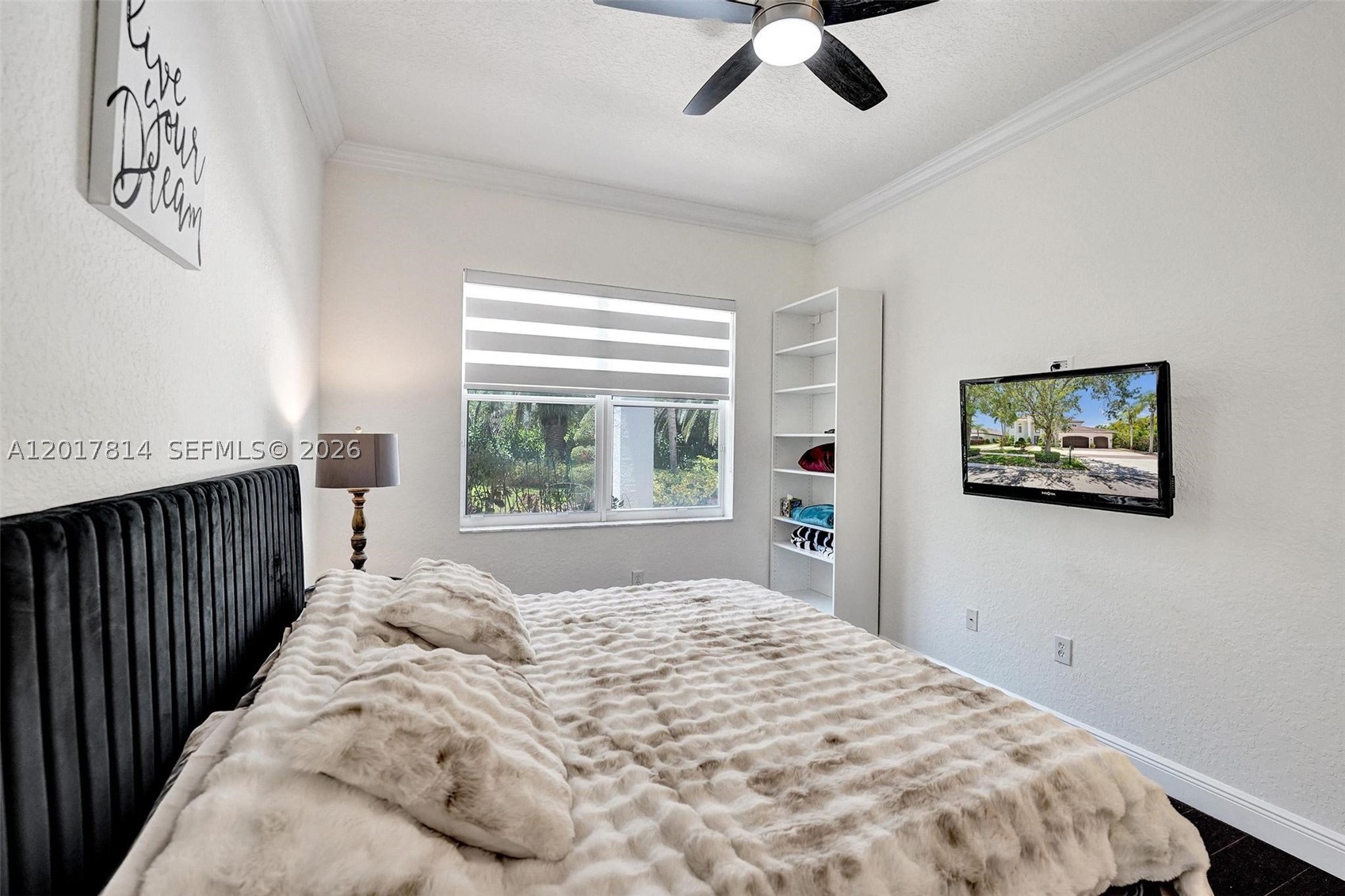 SUNSET LAKES PLAT TWO - Residential