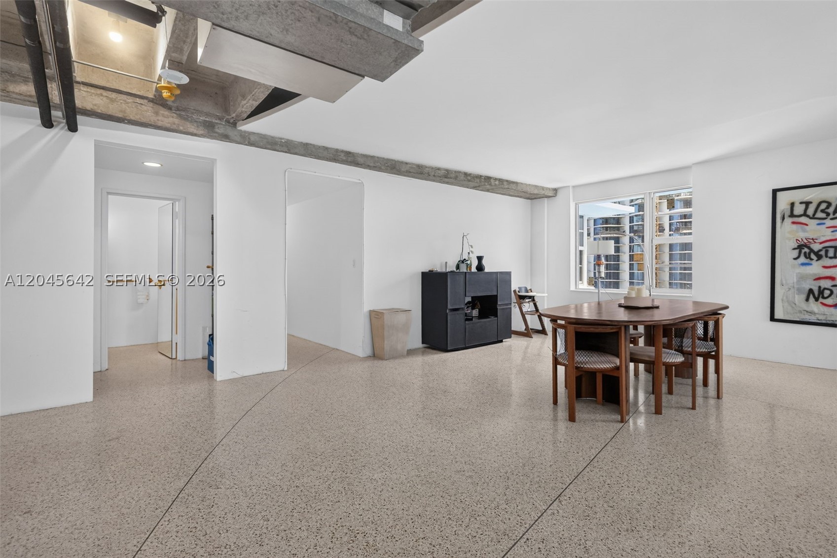IMPERIAL HOUSE CONDO - Residential