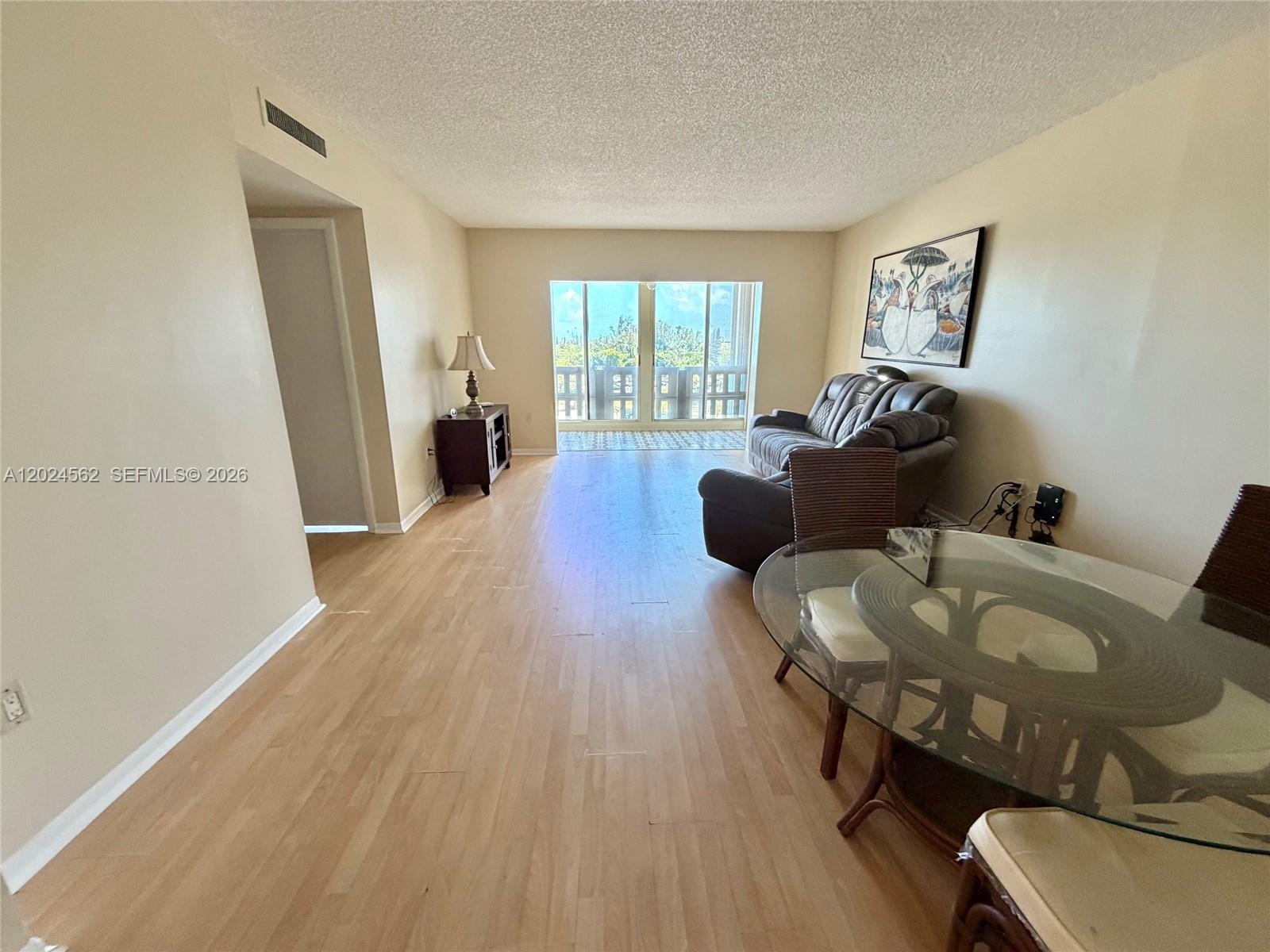 WONDERFUL EASTERN BREEZES FROM THIS SPACIOUS 1 BEDROOM !.5 BATH IN THE DESIRABLE HILLCREST COMMUNITY!  BRAND NEW BOSCH A/C UNIT, NEW DISHWASHER AND NEW RANGE.  FRESHLY PAINTED.  ENCLOSED BALCONY WITH FLOOR TO CEILING GLASS SLIDERS MAKES FOR A GREAT OFFICE OR DEN.  LARGE MASTER BEDROOM WITH WALK-IN CLOSETS.  VERY WELL RUN BUILDING WITH MAJOR UPDATES INCLUDING COMPLETED SIRS AND 40 YEAR INSPECTIONS, FIRE SPRINKLERS, A NEWER ROOF AND NEW ELEVATORS.  STEPS TO MILES OF PRIVATE WALKING PATHS AND COMMUNITY ROOM W/KITCHEN & BARBEQUES.  HILLCREST IS IN CLOSE PROXIMITY TO SHOPPING, RESTAURANTS, DINING, BEACHES, FT. LAUDERDALE AIRPORT, ALL MAJOR HIGHWAYS, HARDROCK HOTEL & CASINO, GULFSTREAM PARK AND RACING AND THE FAMOUS HOLLYWOOD BEACHES.  *NO LEASING*