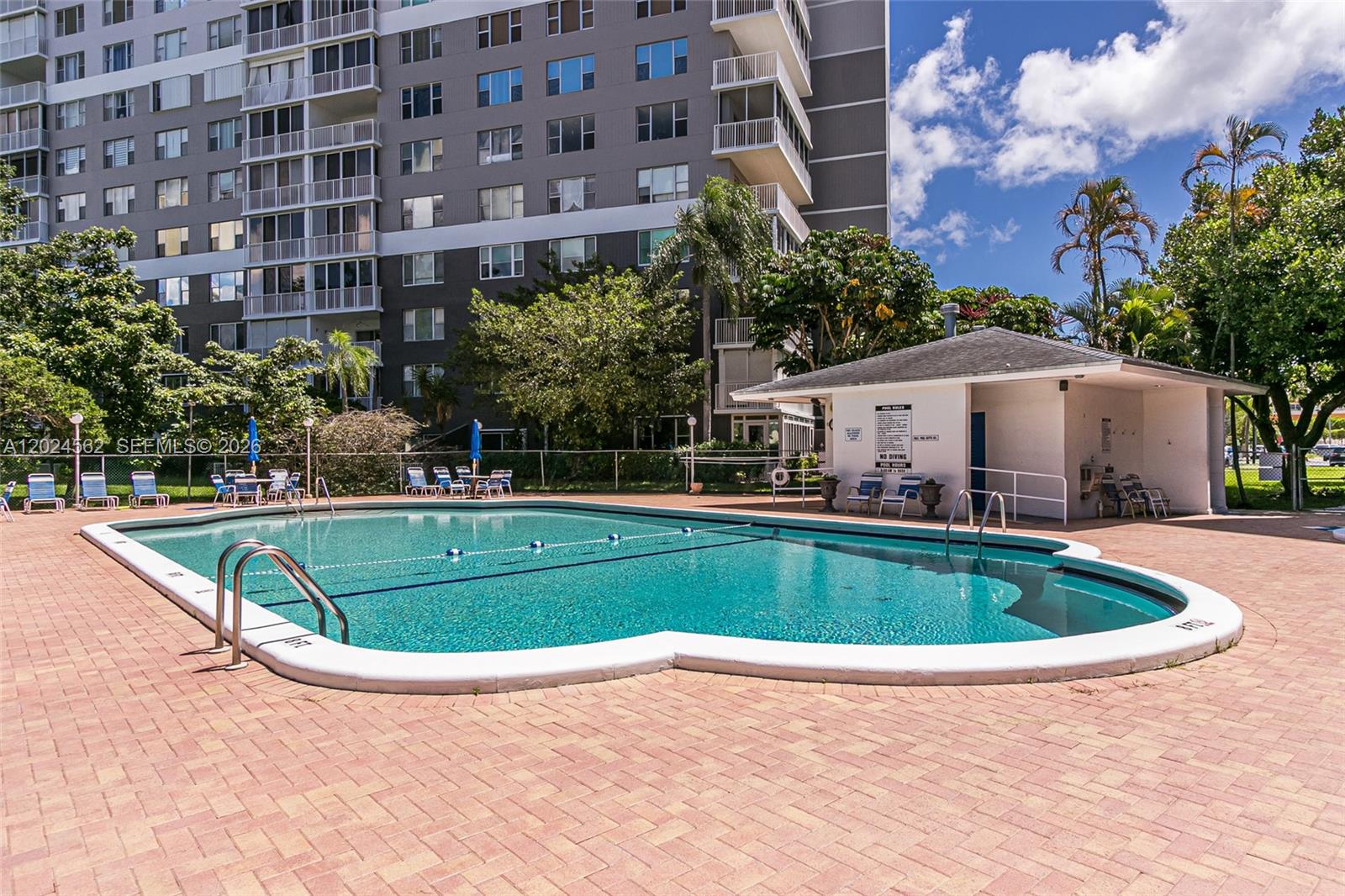 HILLCREST EAST NO 26 COND - Residential