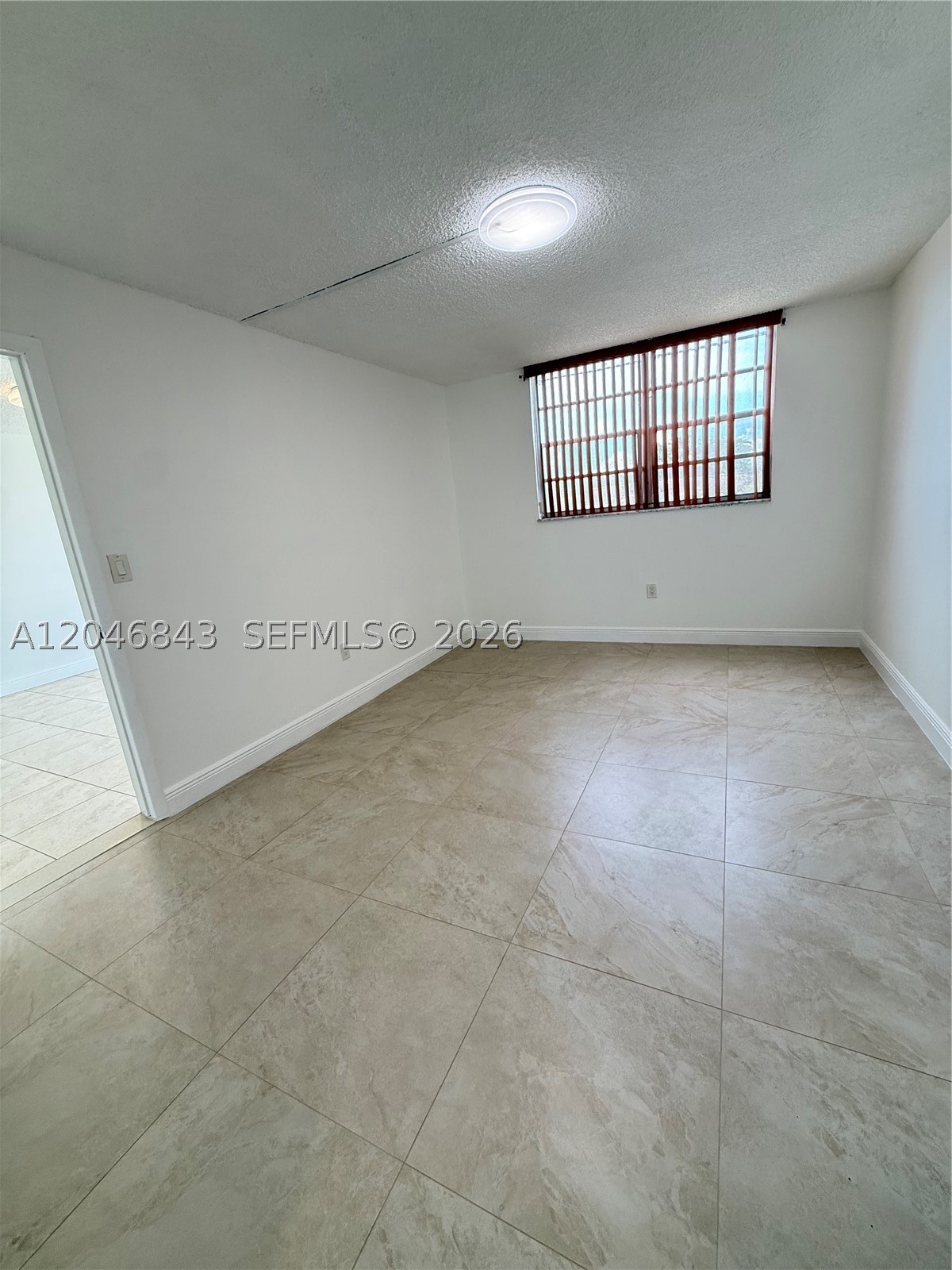 EL CONQUISTADOR SOUTH CON - Residential Lease