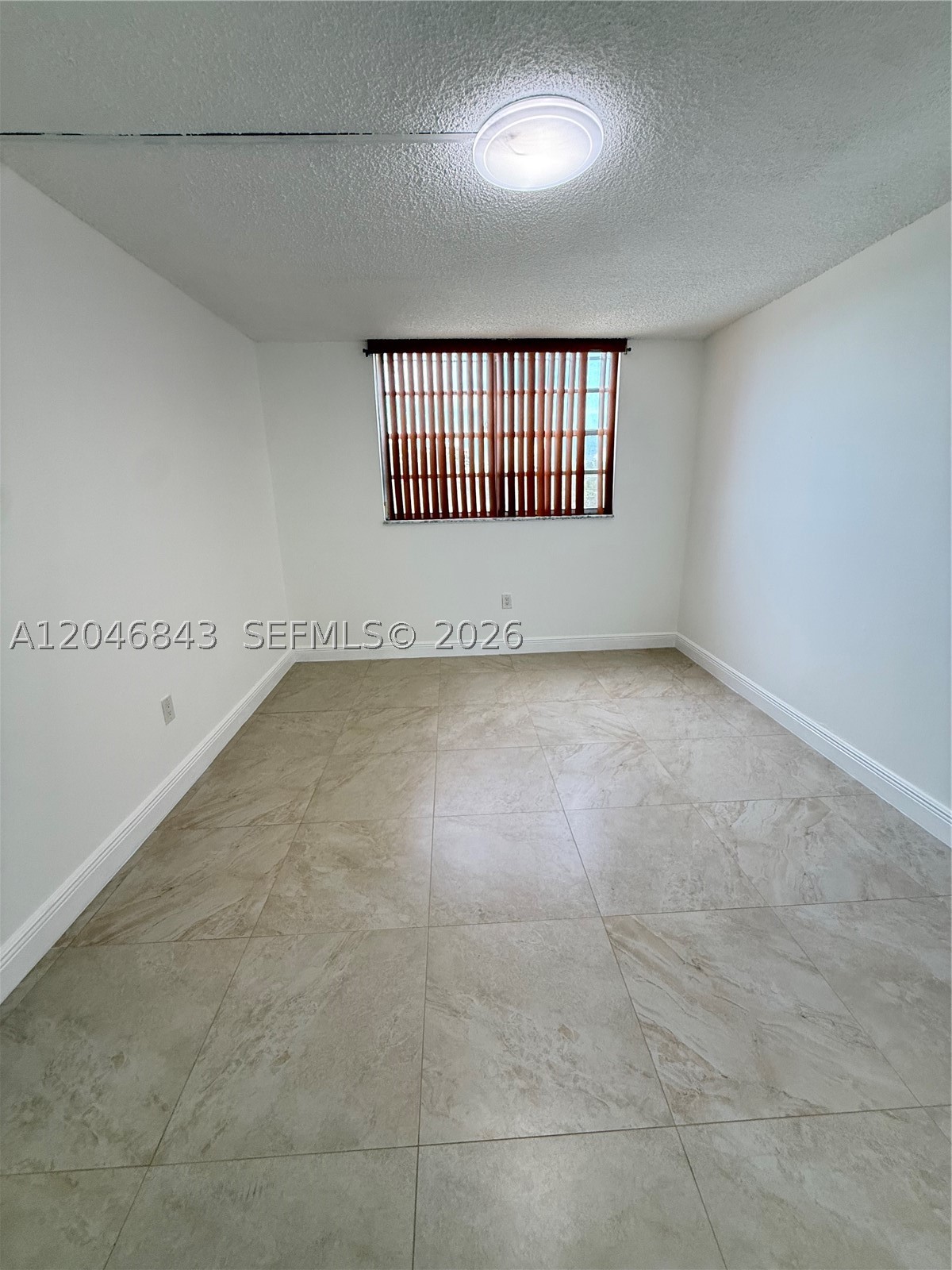 EL CONQUISTADOR SOUTH CON - Residential Lease