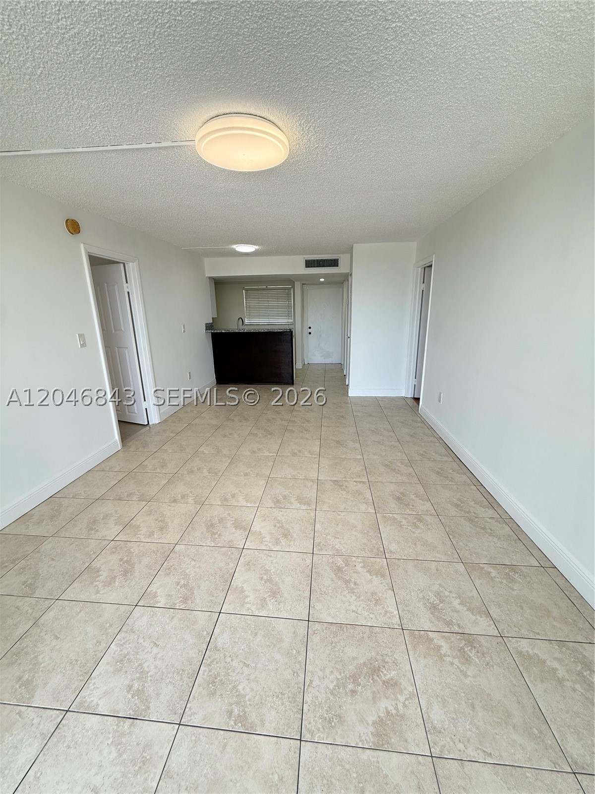 EL CONQUISTADOR SOUTH CON - Residential Lease
