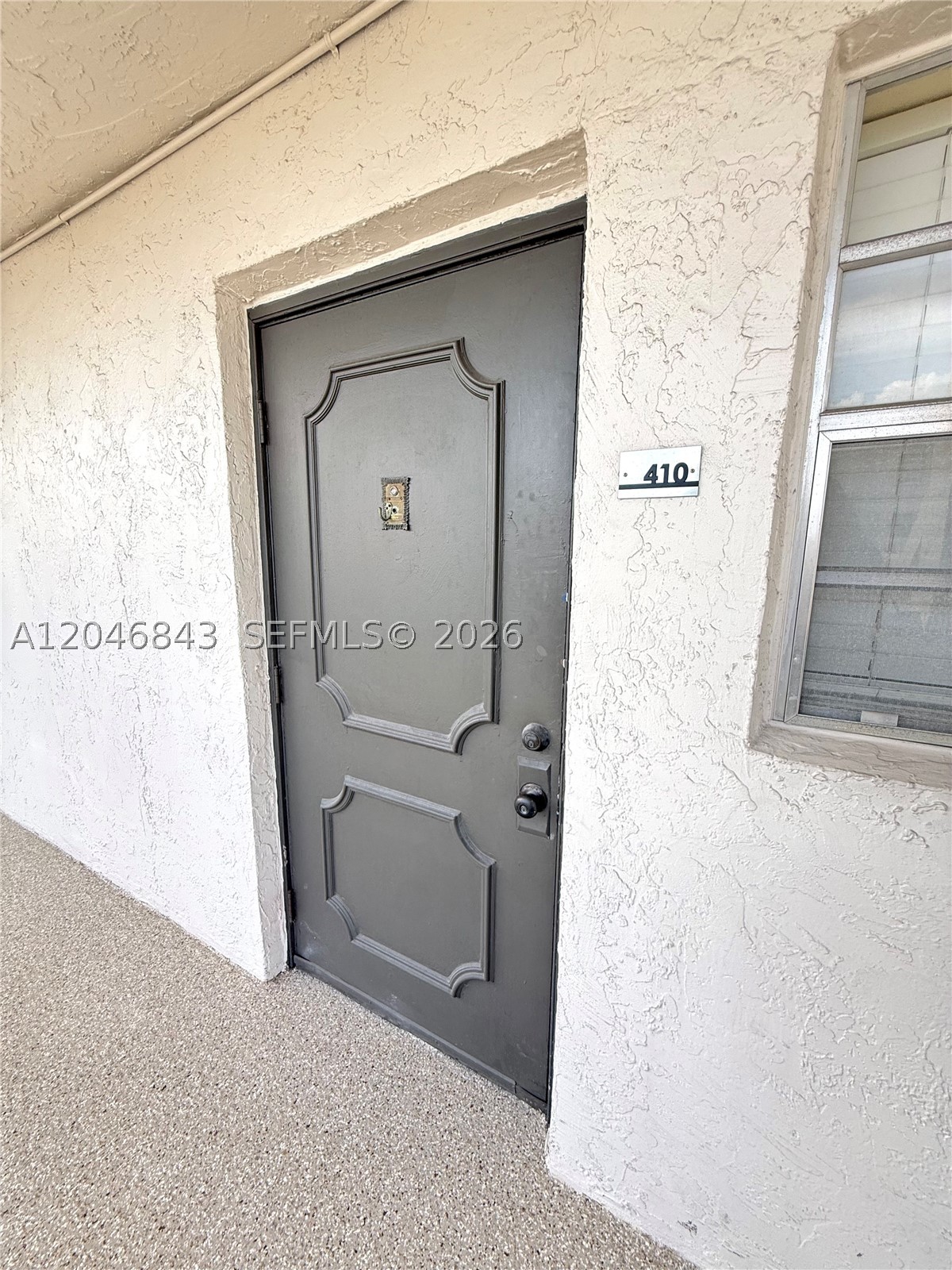 EL CONQUISTADOR SOUTH CON - Residential Lease