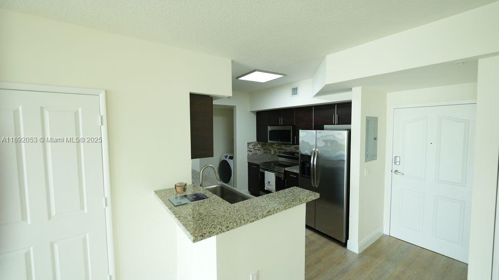 LIMITED TIME OFFER! Discover instant move-in availability at Gables37GrandLux in the heart of Coral Gables! This spacious 2BED / 2BA offers elevated living—complete with in-home laundry, granite countertops, tile or wide-plank flooring, high-speed internet, and high-end finishes throughout. Residents enjoy an oversized pool, hot tub and sundeck, concierge, coffee bar, executive business lounge, on-site mini-mart, EV charging, sauna & steam rooms, and a lush courtyard setting—mere minutes from Miracle Mile, Little Havana, Coconut Grove and cultural hotspots. Act fast: $99security deposit with approved credit & 1month free on select 2-BR units for a limited time. This 2-BR won’t last—contact us today to reserve your next home!