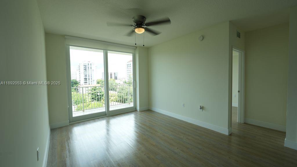 ENGLEWOOD NORTH - Residential Lease