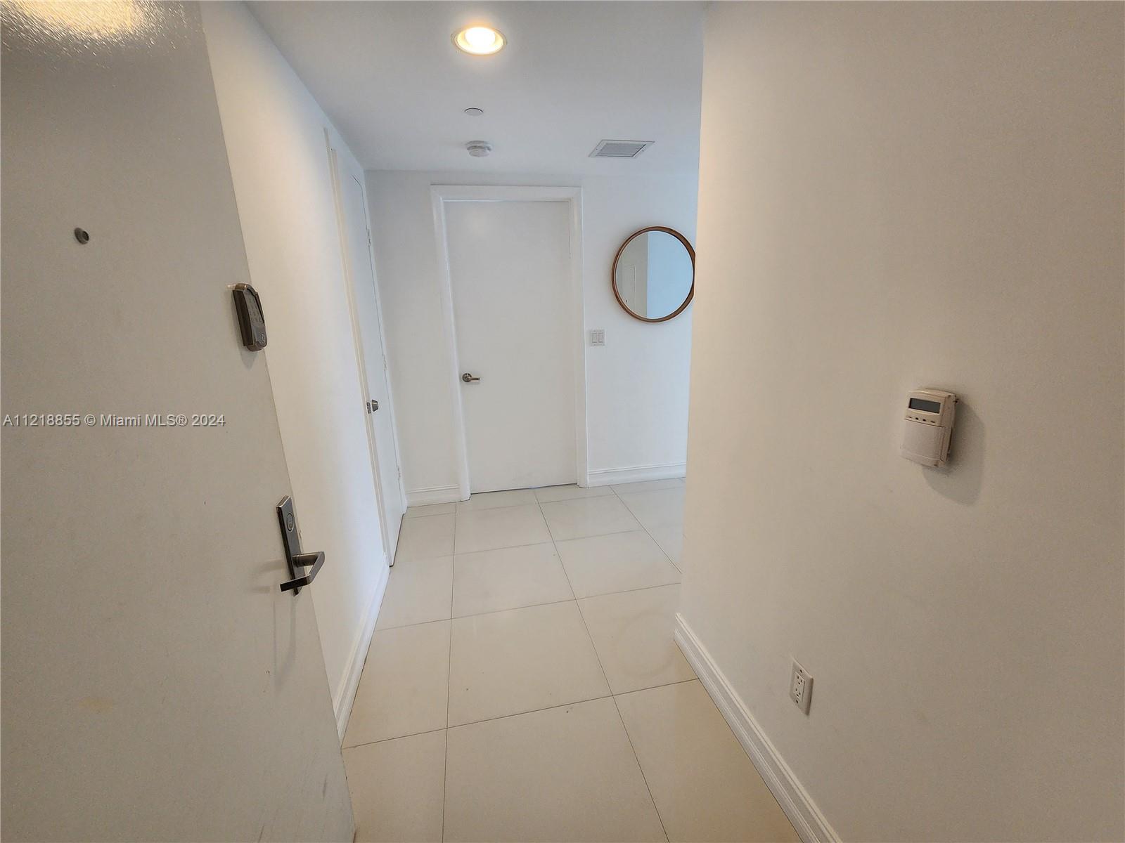 ICON BRICKELL CONDO - Residential