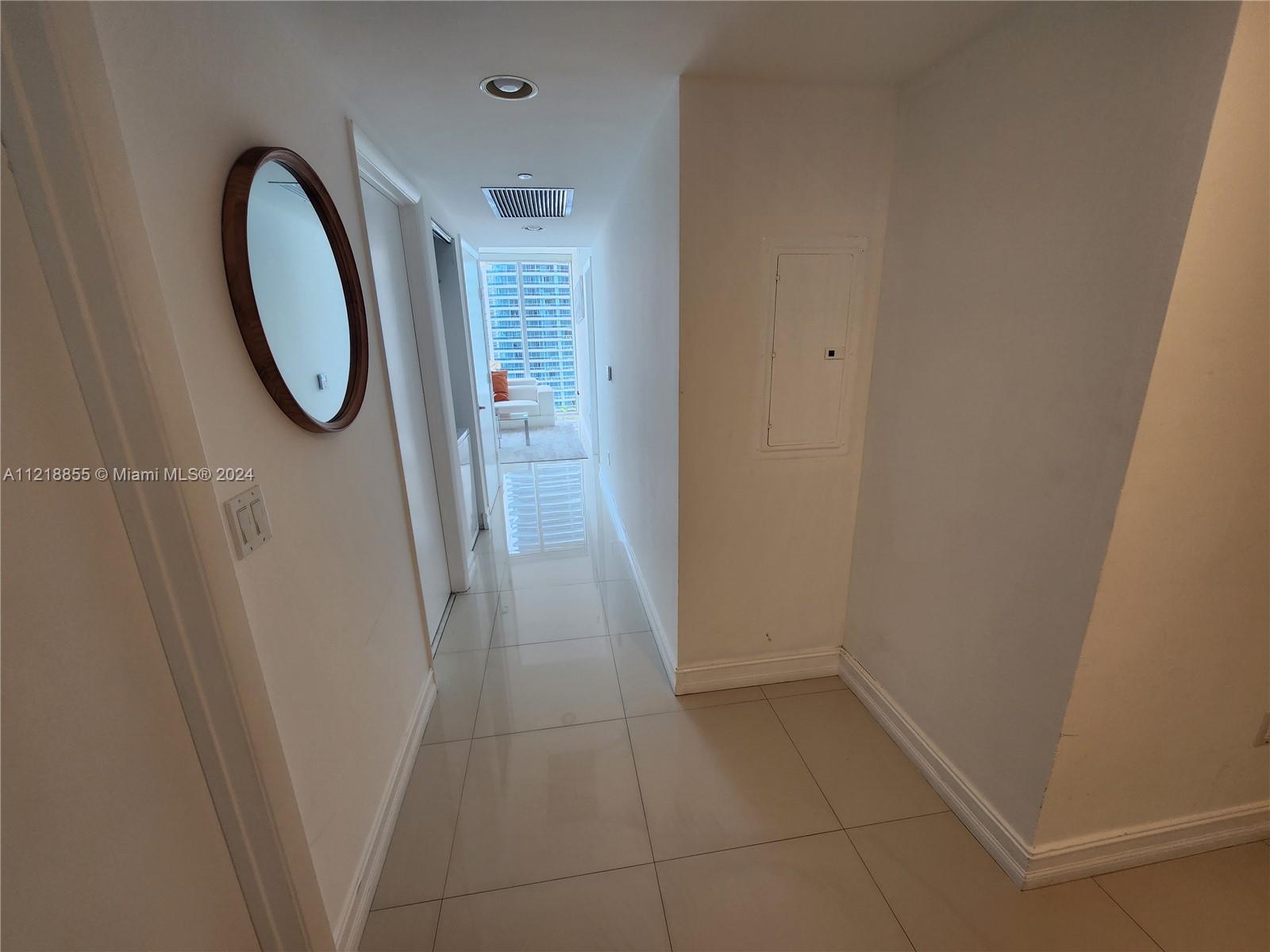 ICON BRICKELL CONDO - Residential