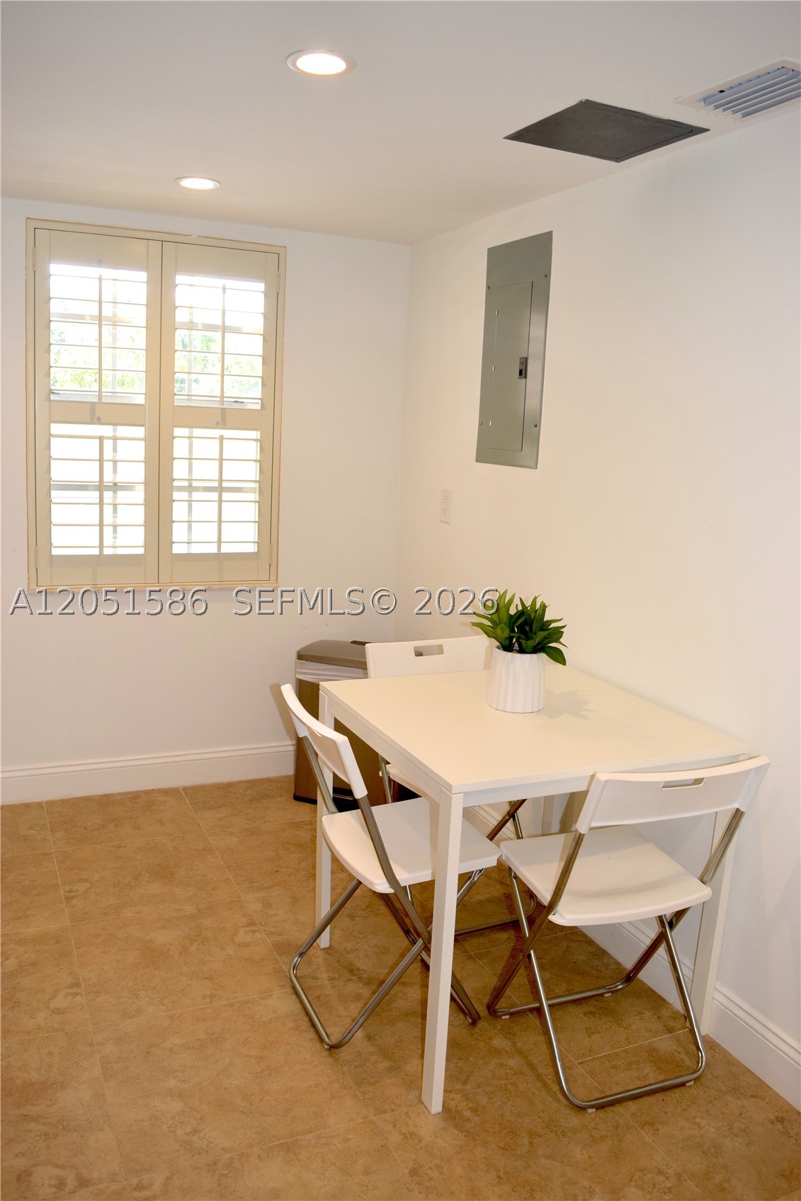 PALM-AIRE C C 78A CONDO - Residential Lease
