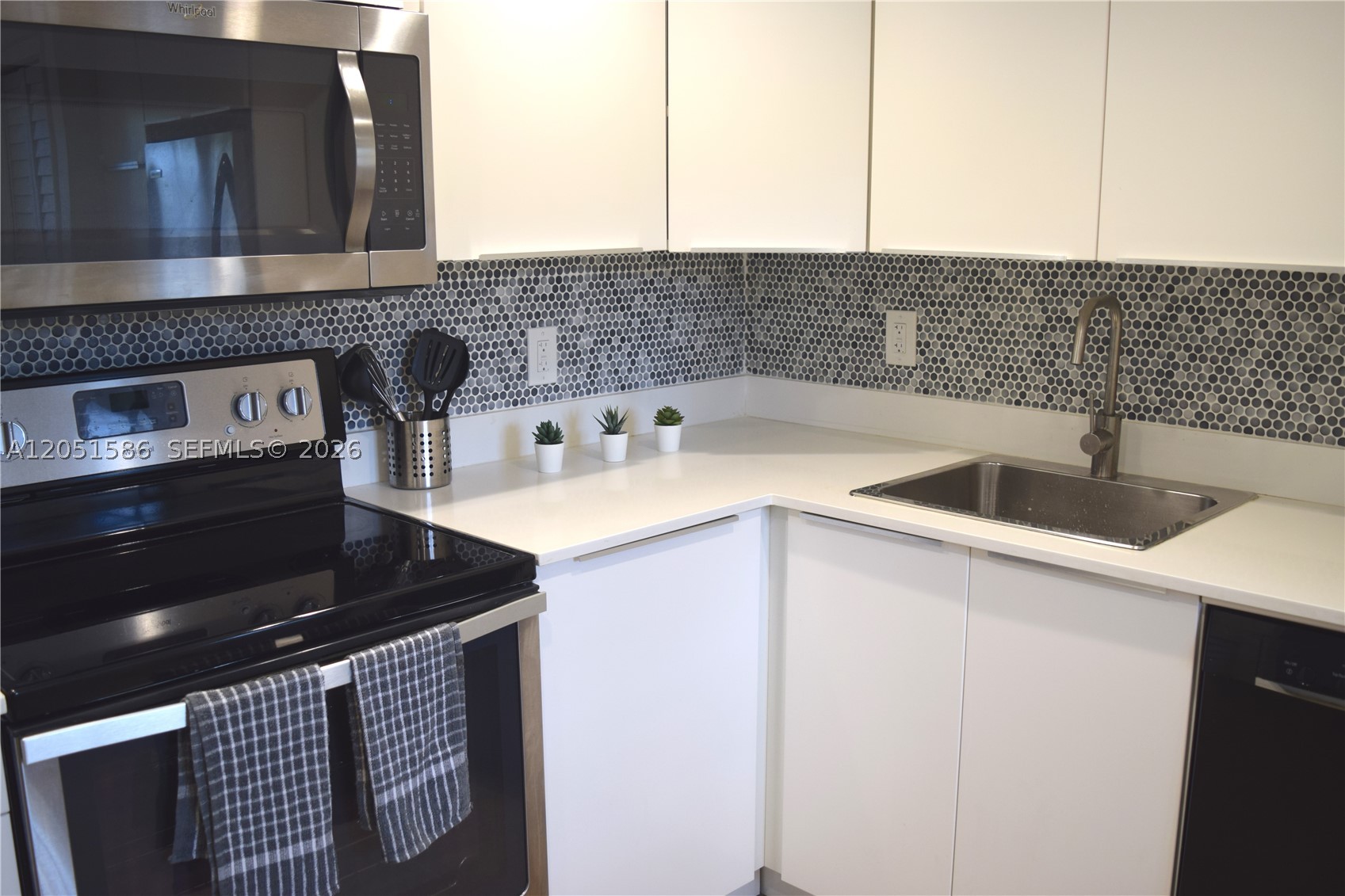 PALM-AIRE C C 78A CONDO - Residential Lease