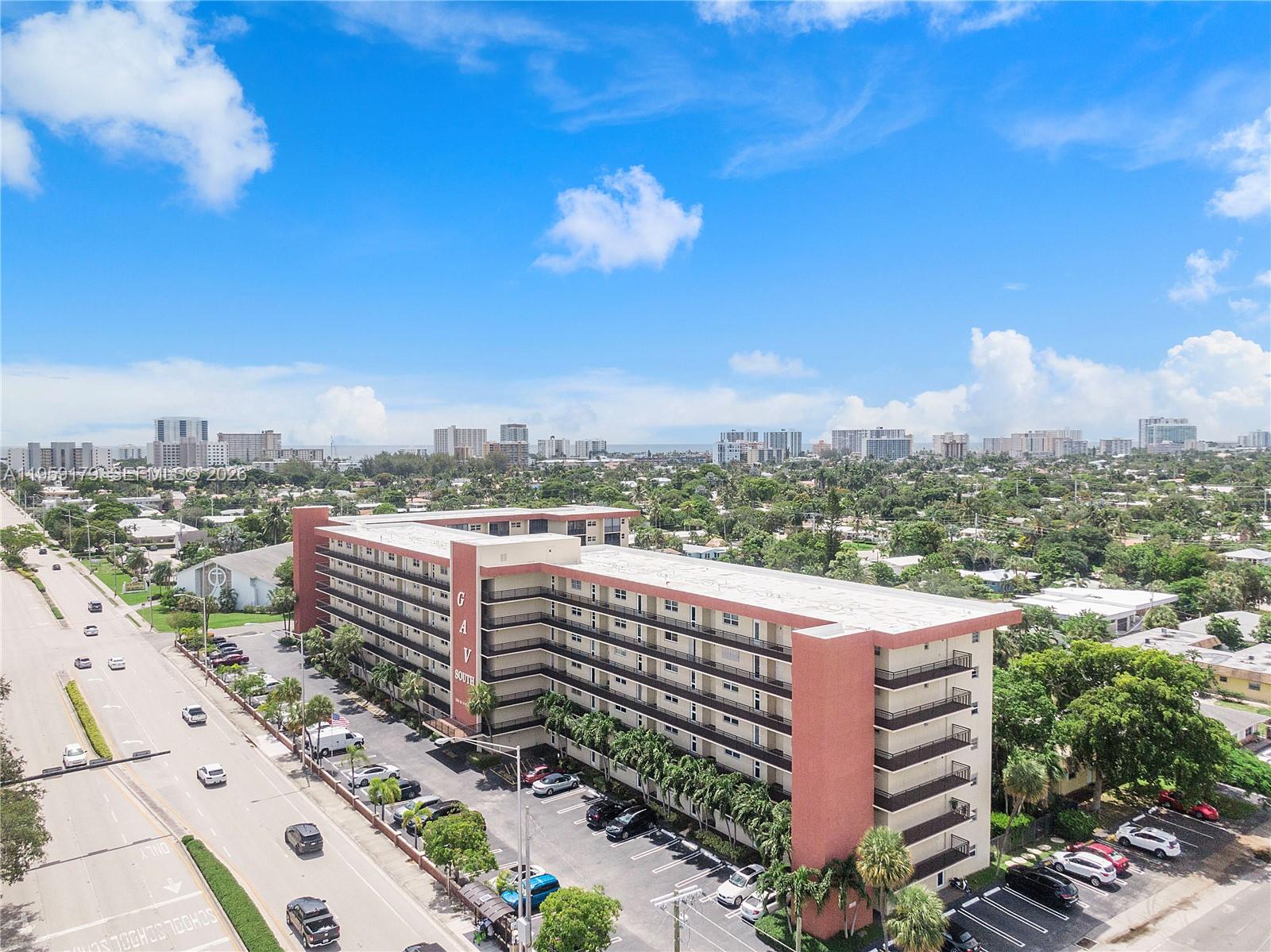 GARDEN-AIRE VILLAGE SOUTH - Residential