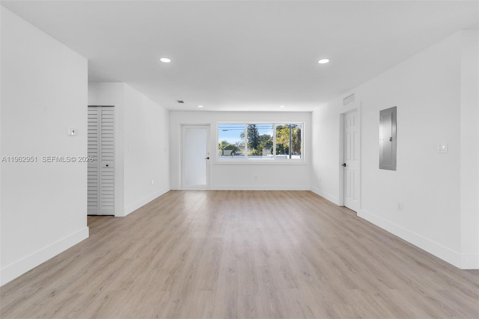 GRATIGNY HEIGHTS 2ND ADDN - Residential