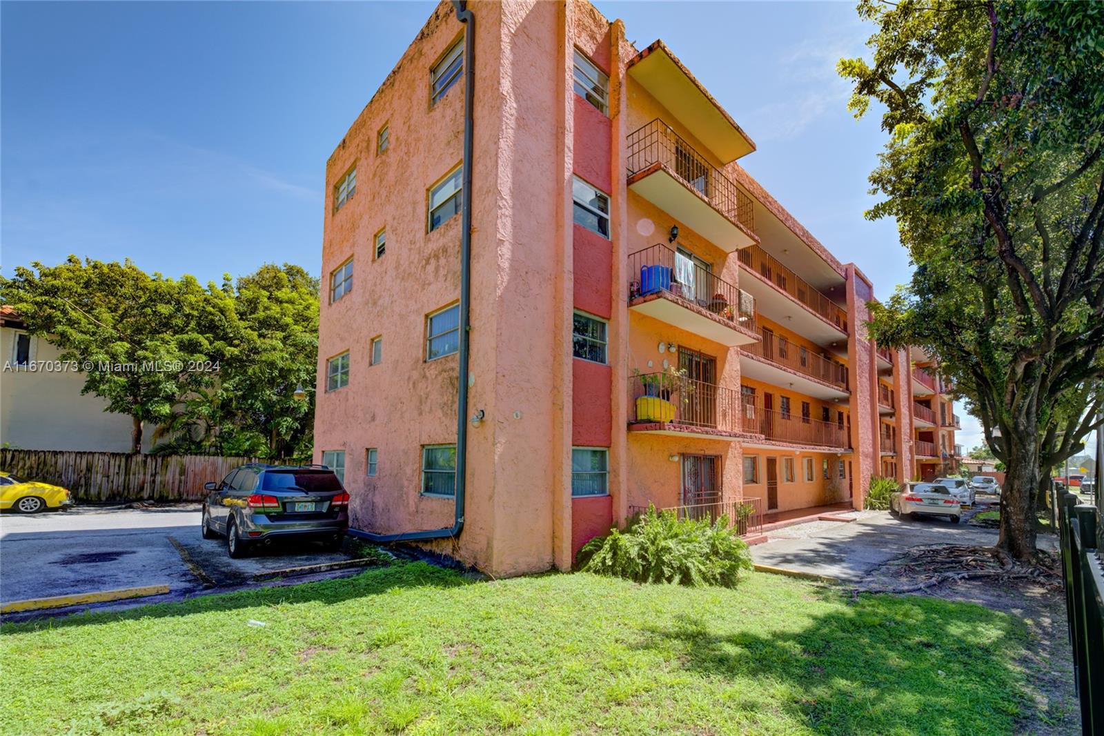 LA BAHIA CONDO - Residential Lease