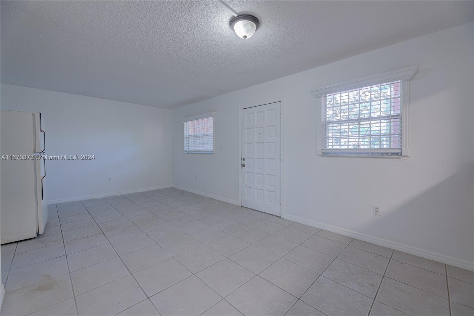 LA BAHIA CONDO - Residential Lease