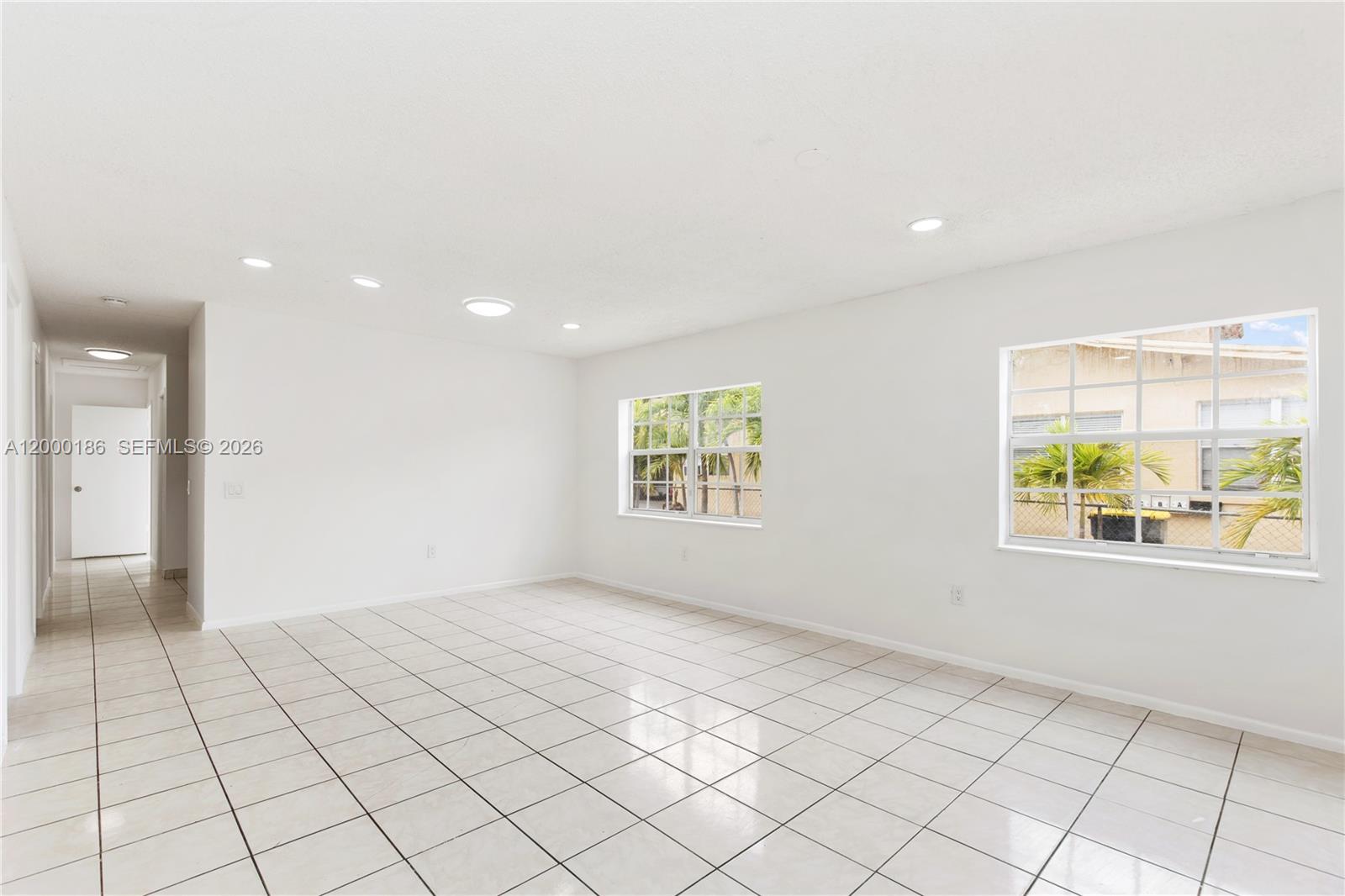 DANIA HEIGHTS EXT - Residential