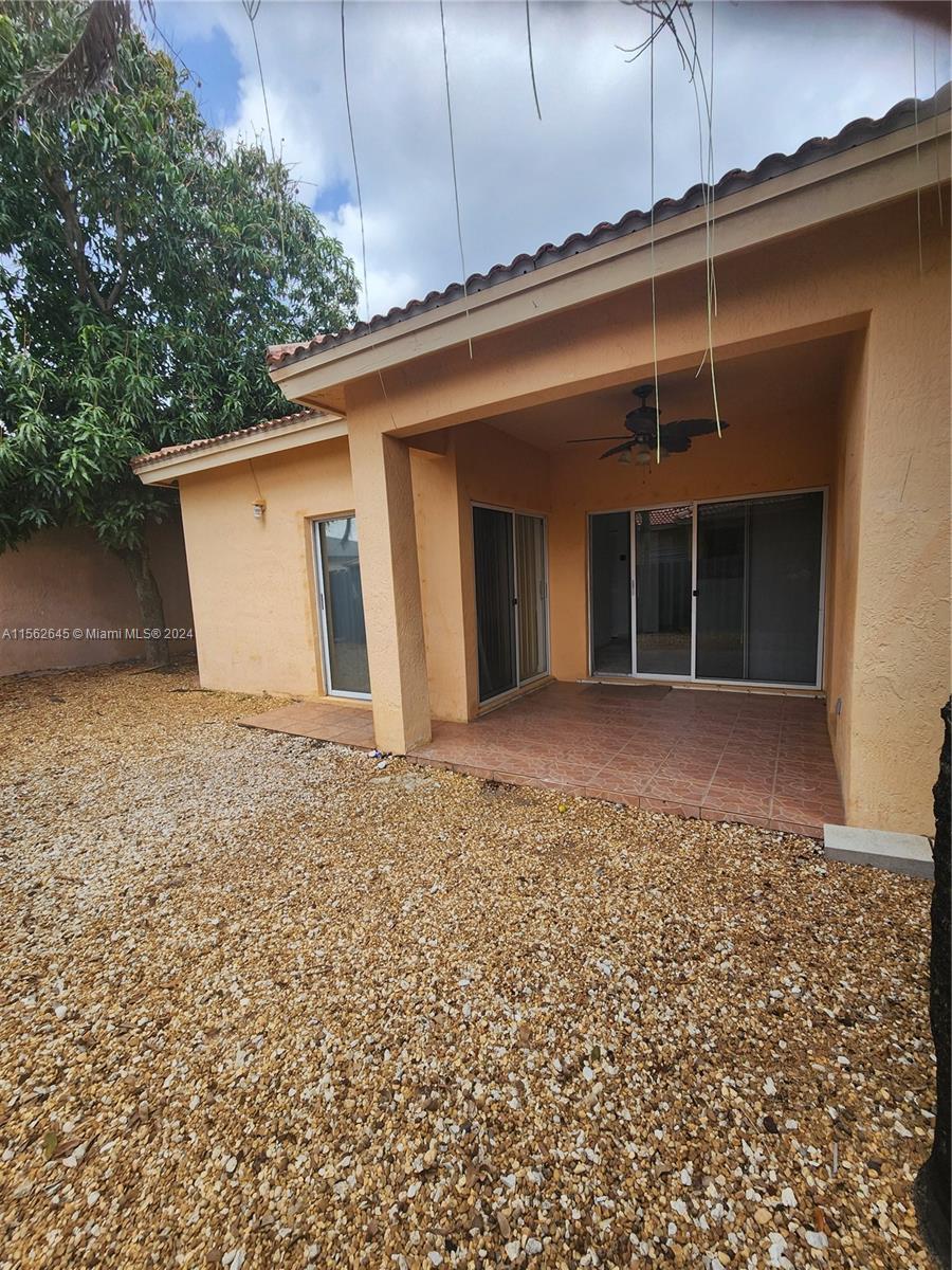 SPANISH LAKES 2ND ADDN - Residential Lease