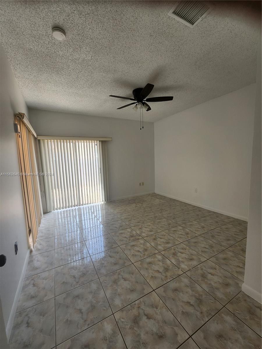 SPANISH LAKES 2ND ADDN - Residential Lease