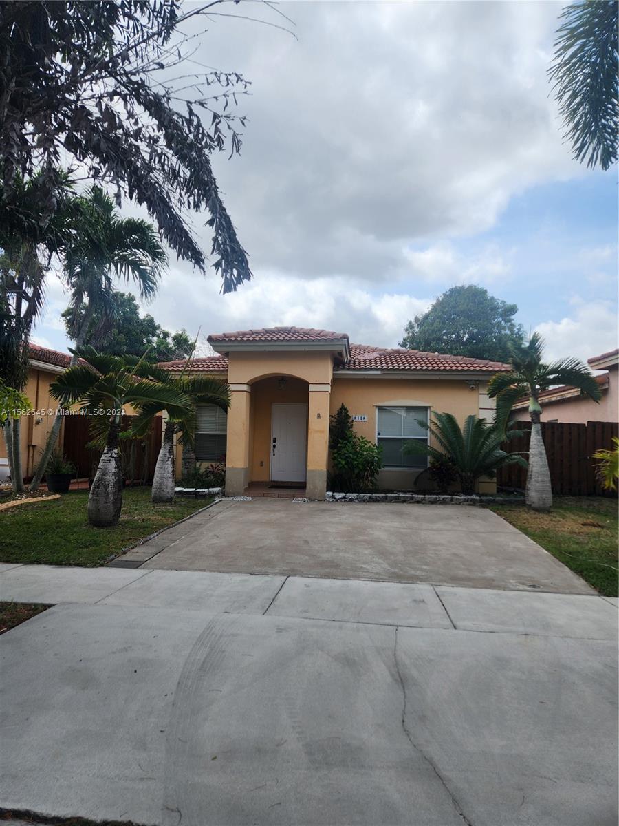 SPANISH LAKES 2ND ADDN - Residential Lease