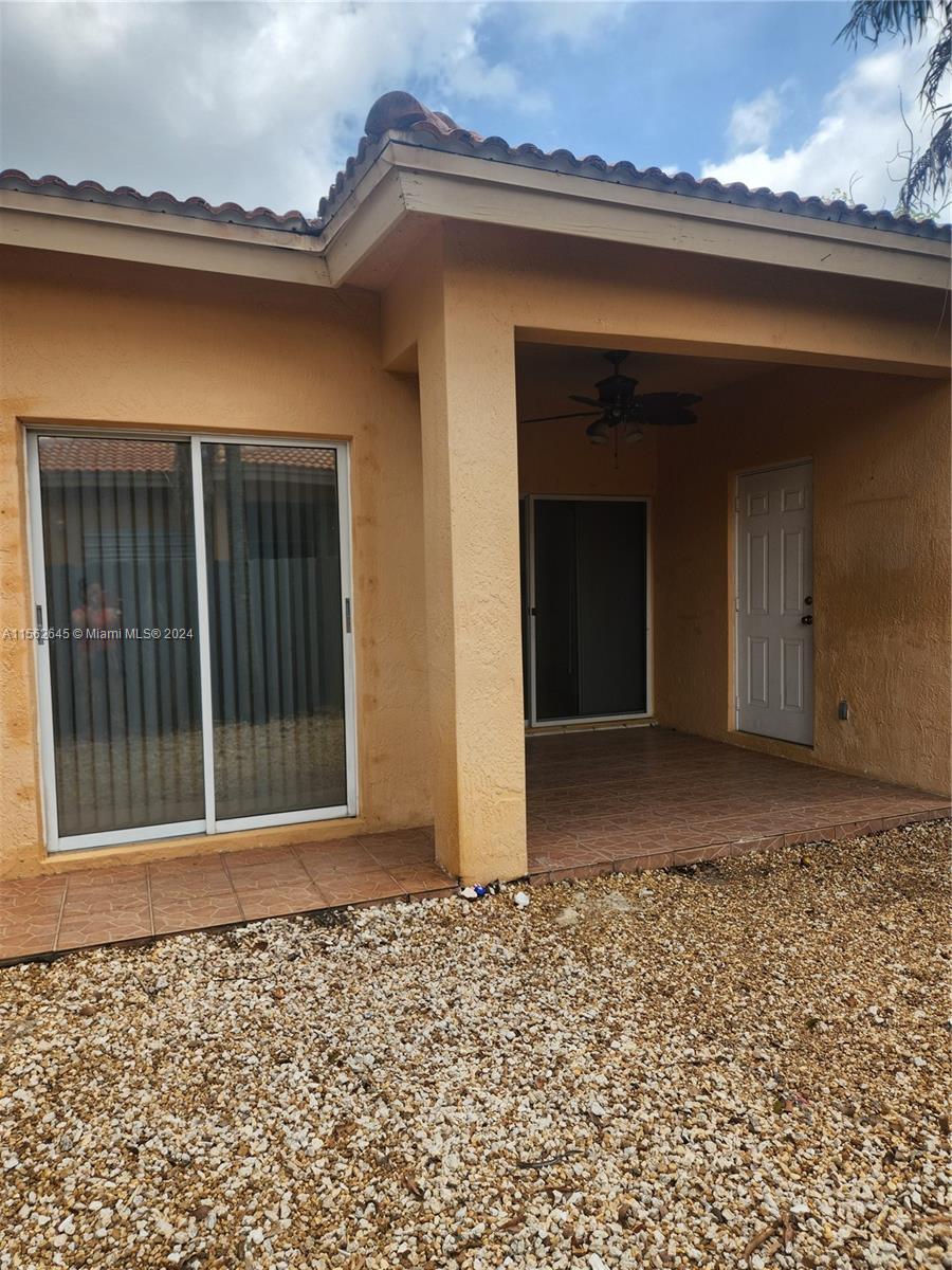 SPANISH LAKES 2ND ADDN - Residential Lease