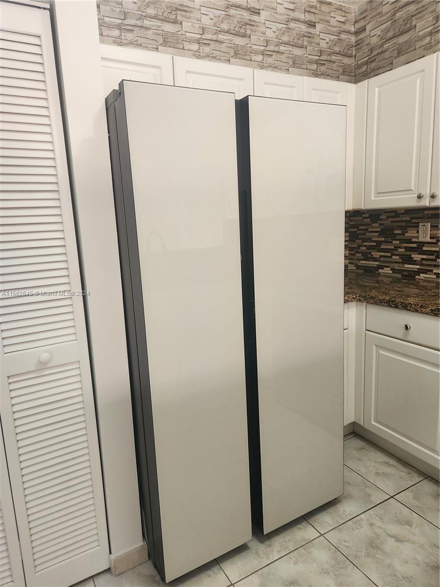 SPANISH LAKES 2ND ADDN - Residential Lease