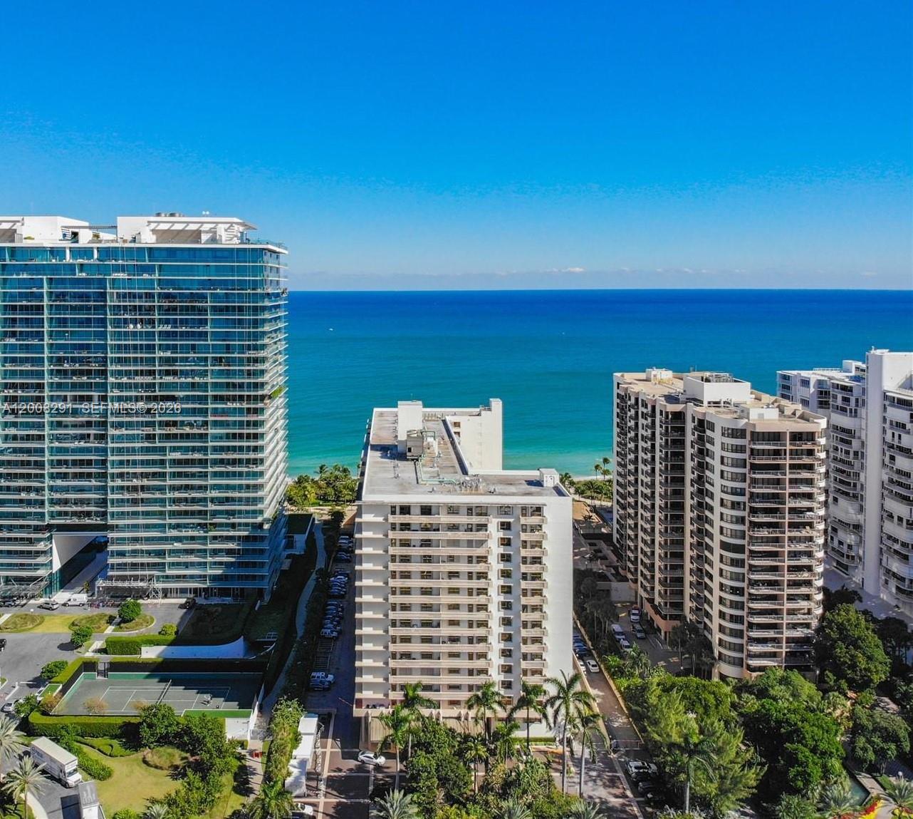 THE PLAZA OF BAL HARBOUR - Residential