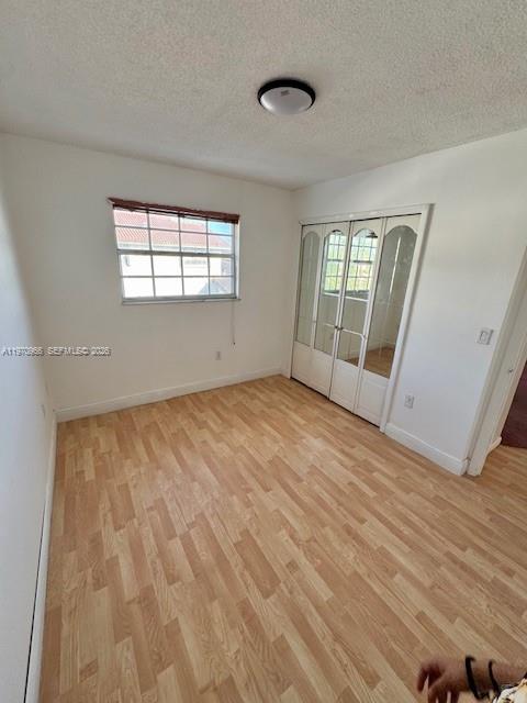LAMBIANCE TOWNHOMES KENDA - Residential
