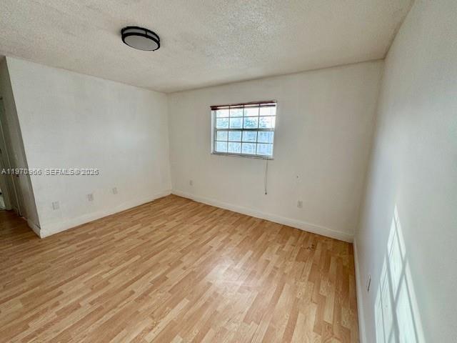 LAMBIANCE TOWNHOMES KENDA - Residential