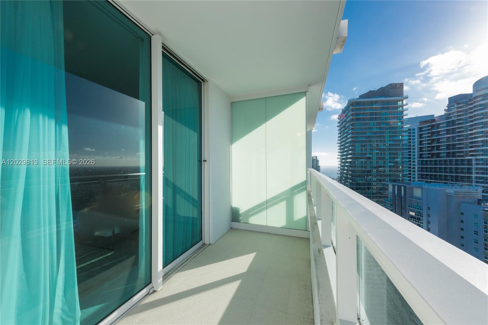 THE BOND - Residential Lease