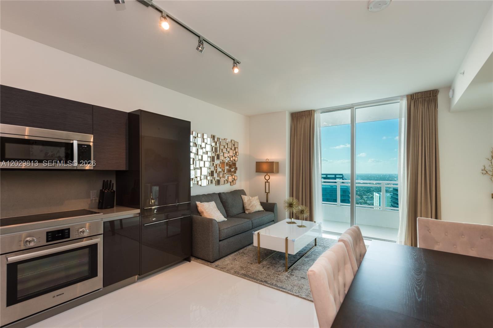 THE BOND - Residential Lease
