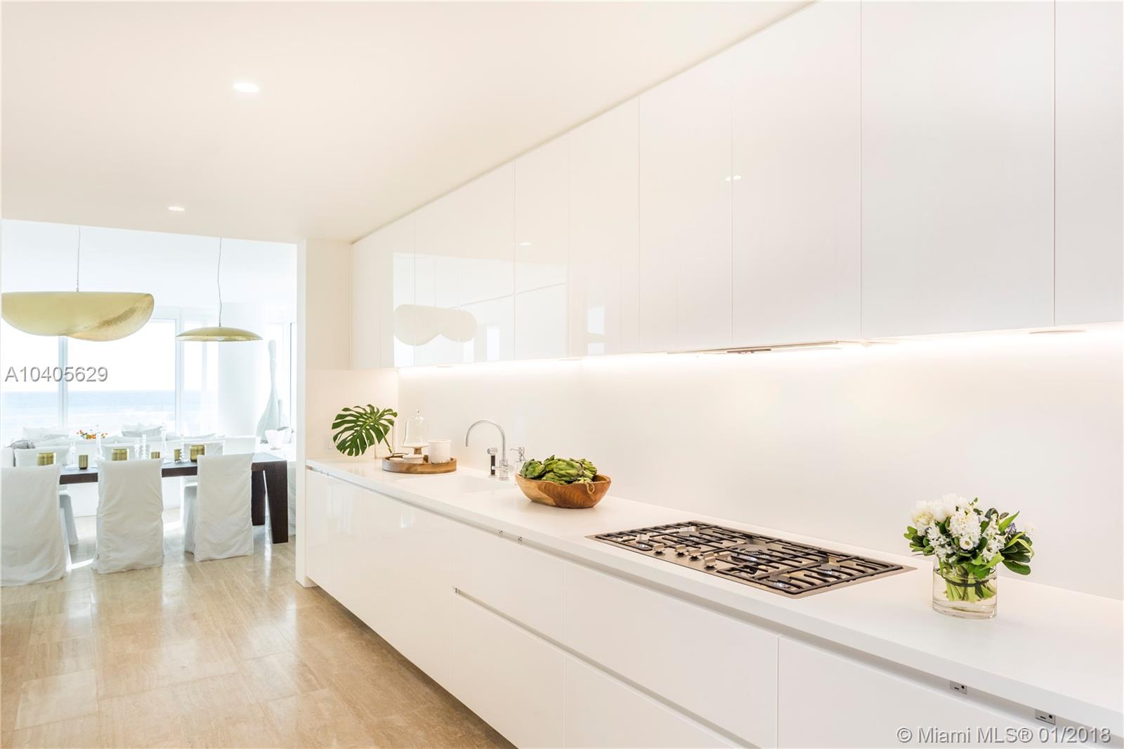 SURF CLUB CONDO - Residential