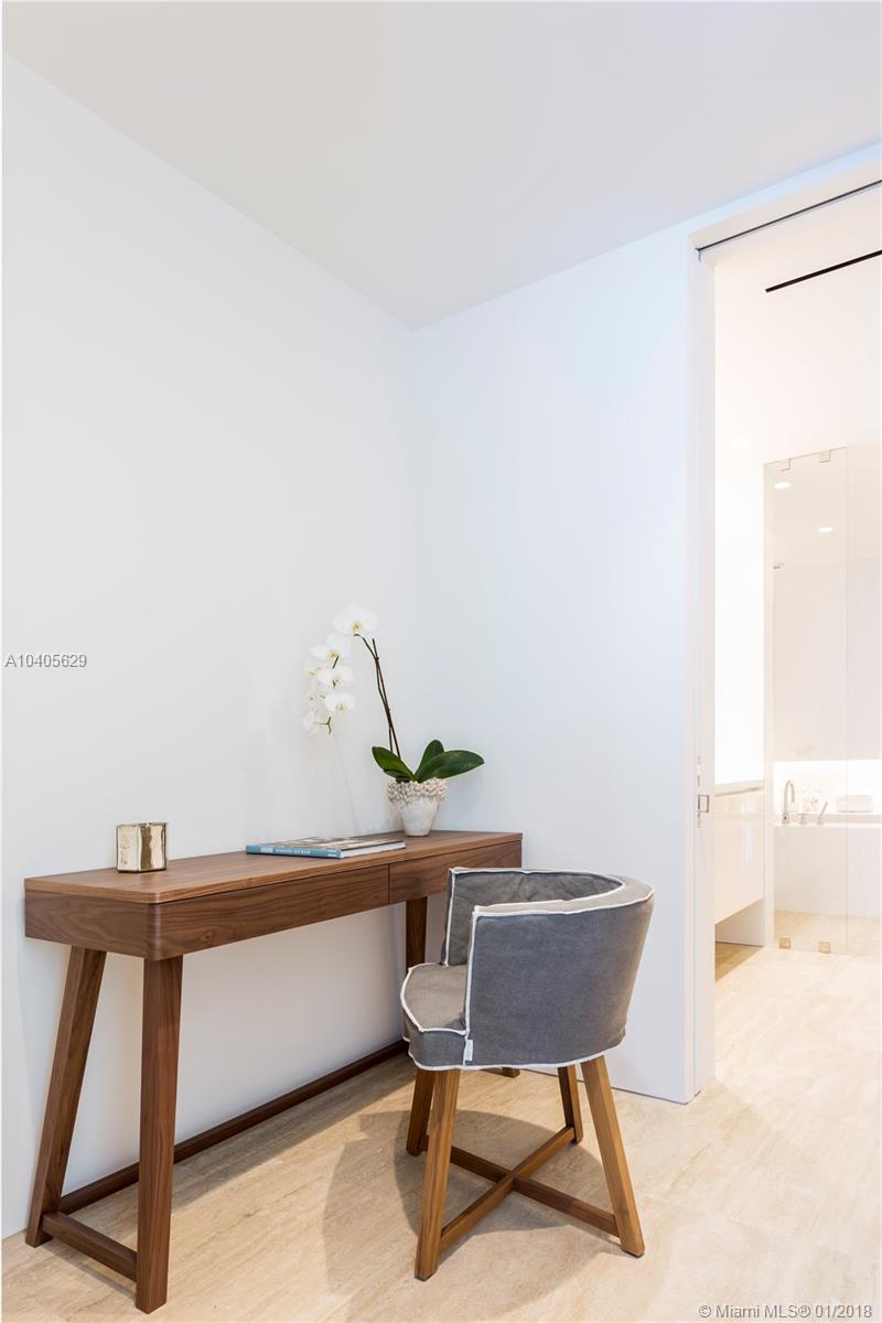 SURF CLUB CONDO - Residential