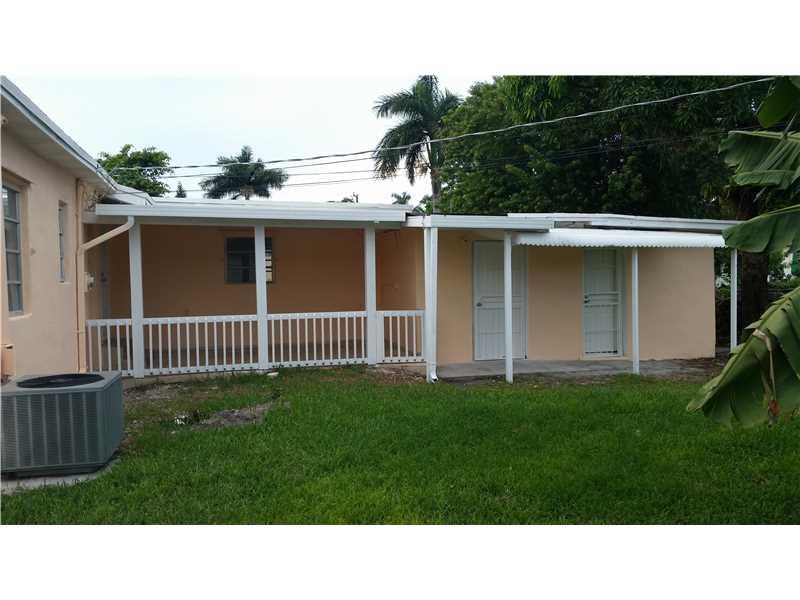 FLAMINGO VILLAGE - Residential
