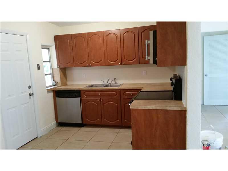 FLAMINGO VILLAGE - Residential